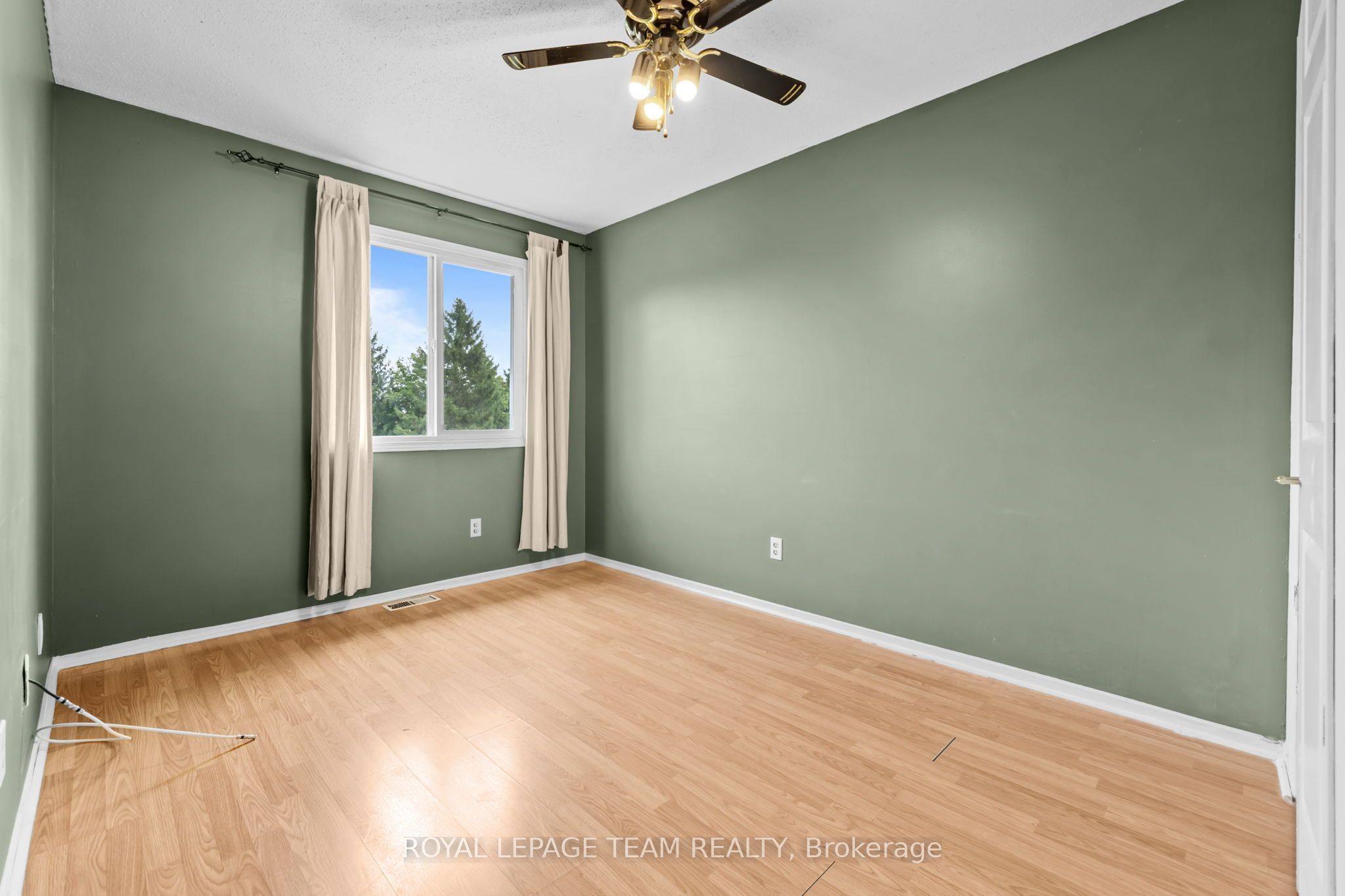 81 Rueter Street Property Photo 22