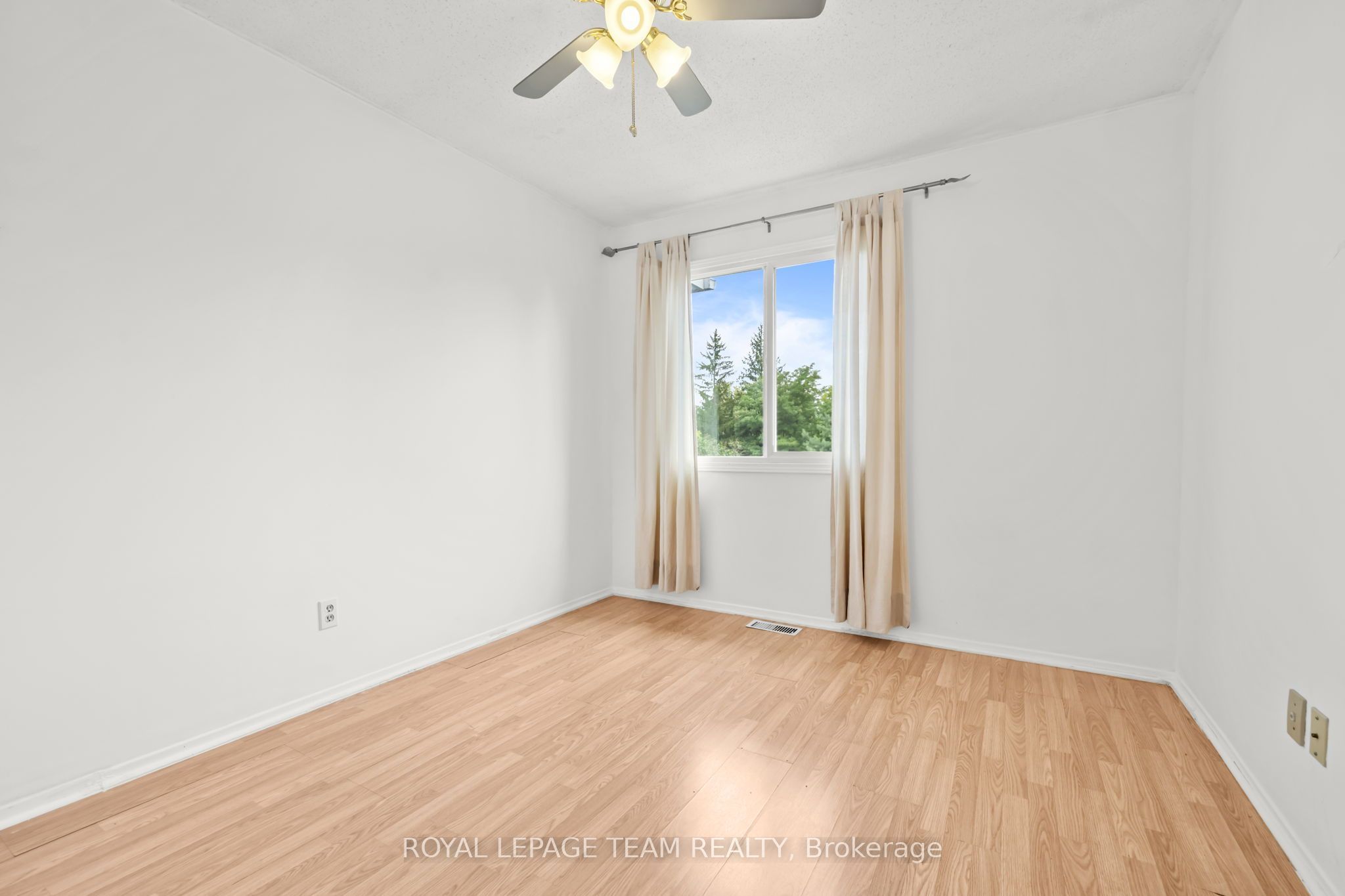 81 Rueter Street Property Photo 24