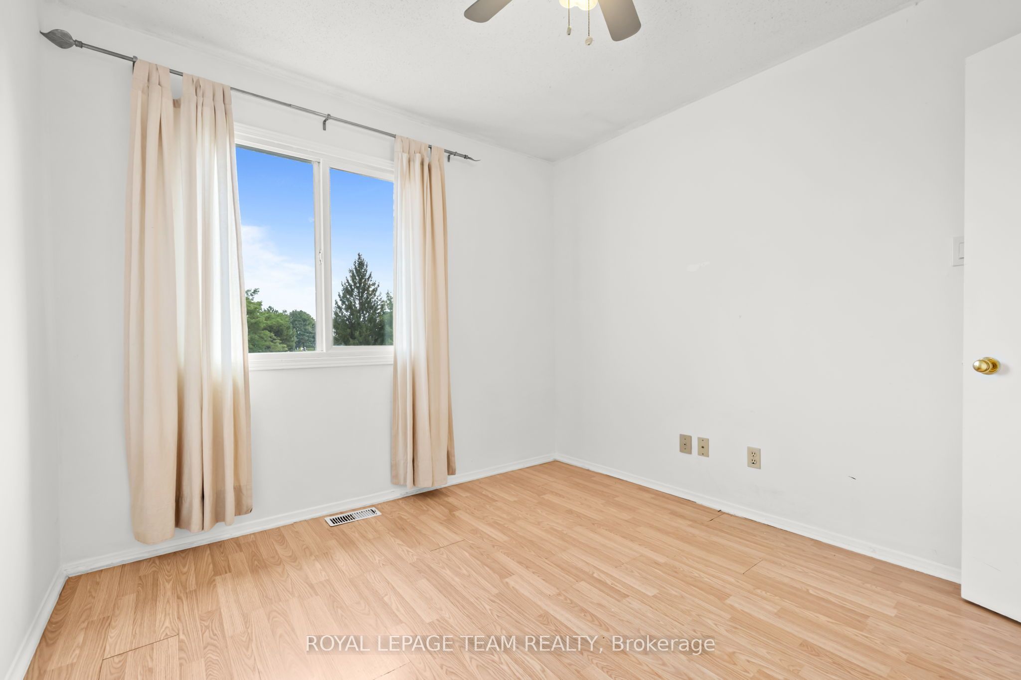 81 Rueter Street Property Photo 25
