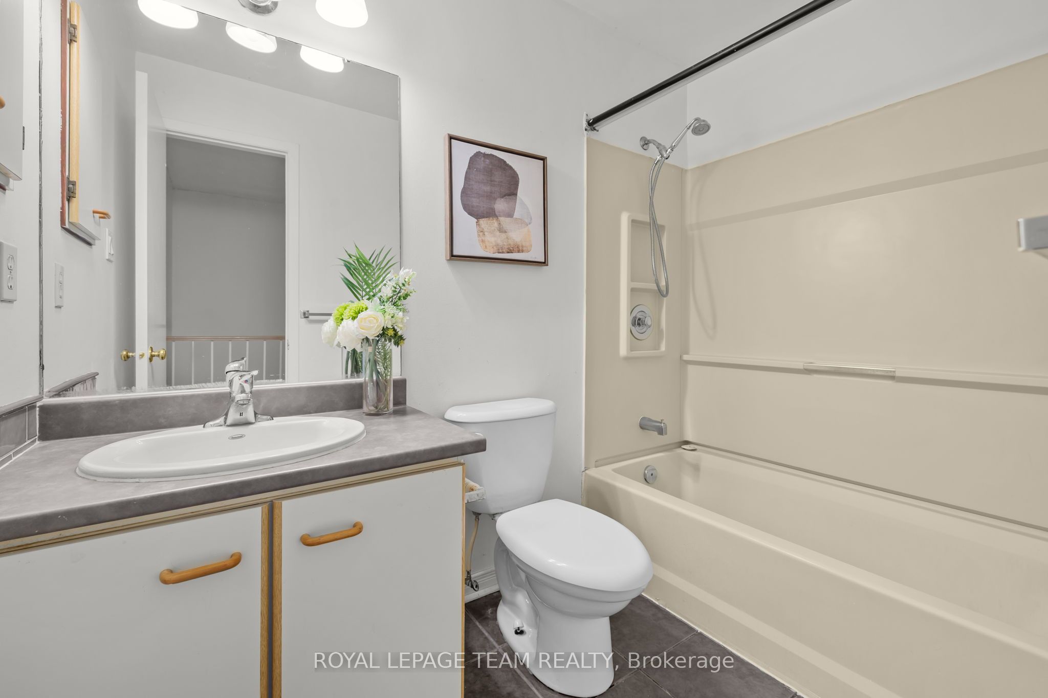 81 Rueter Street Property Photo 26