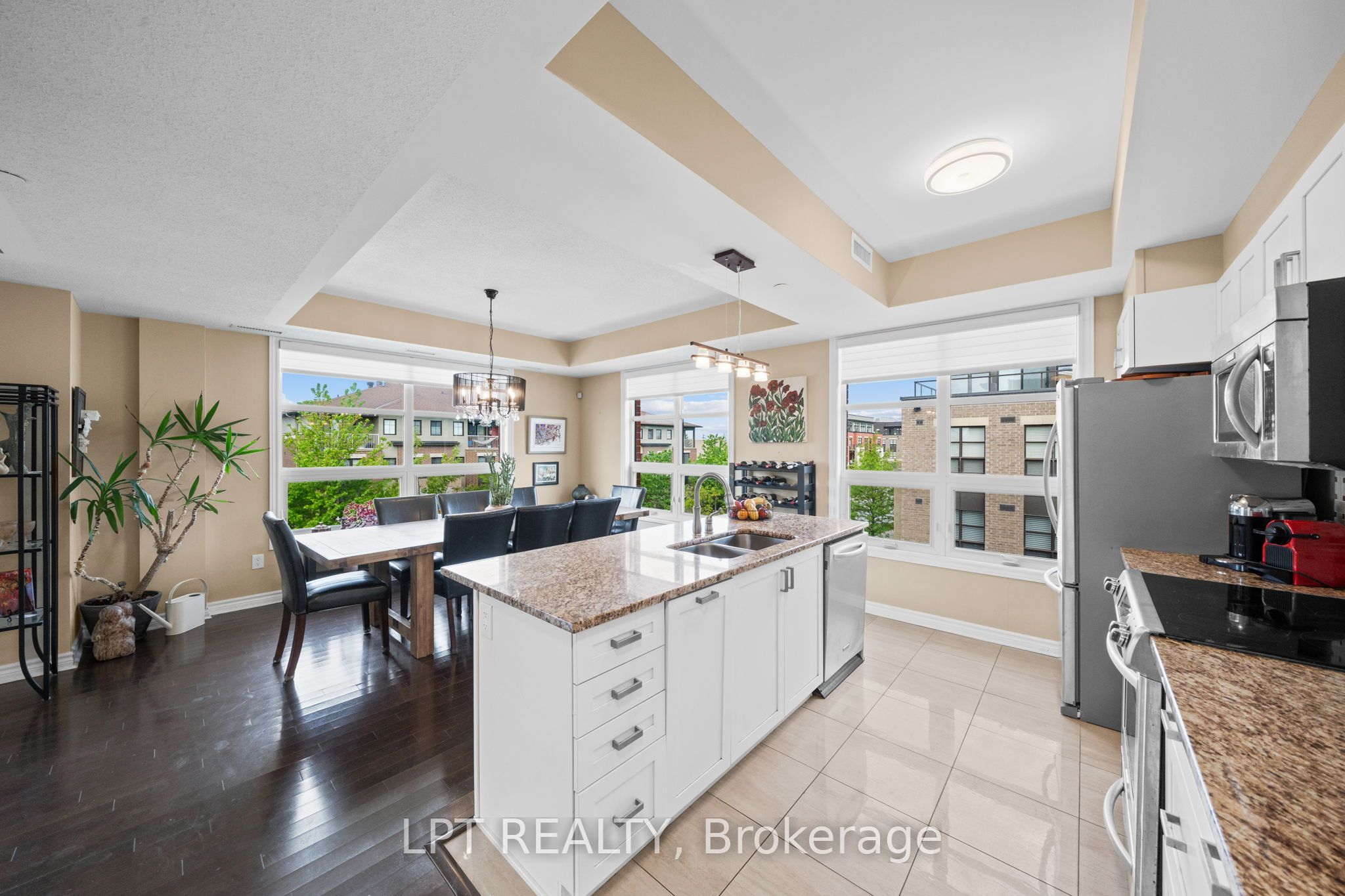 298 Glenroy Gilbert Drive 301 Property Photo 16