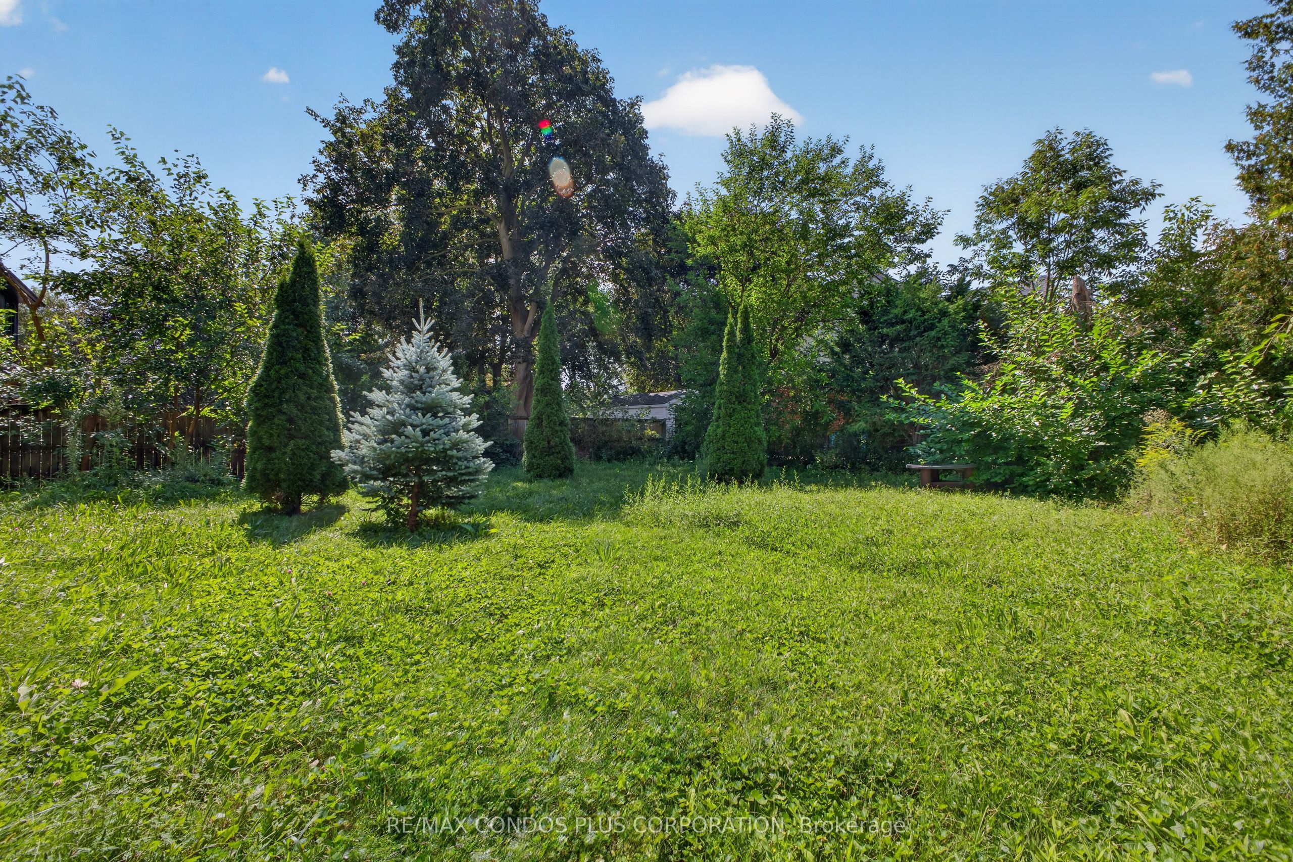 5983 Corwin Avenue Property Photo 6