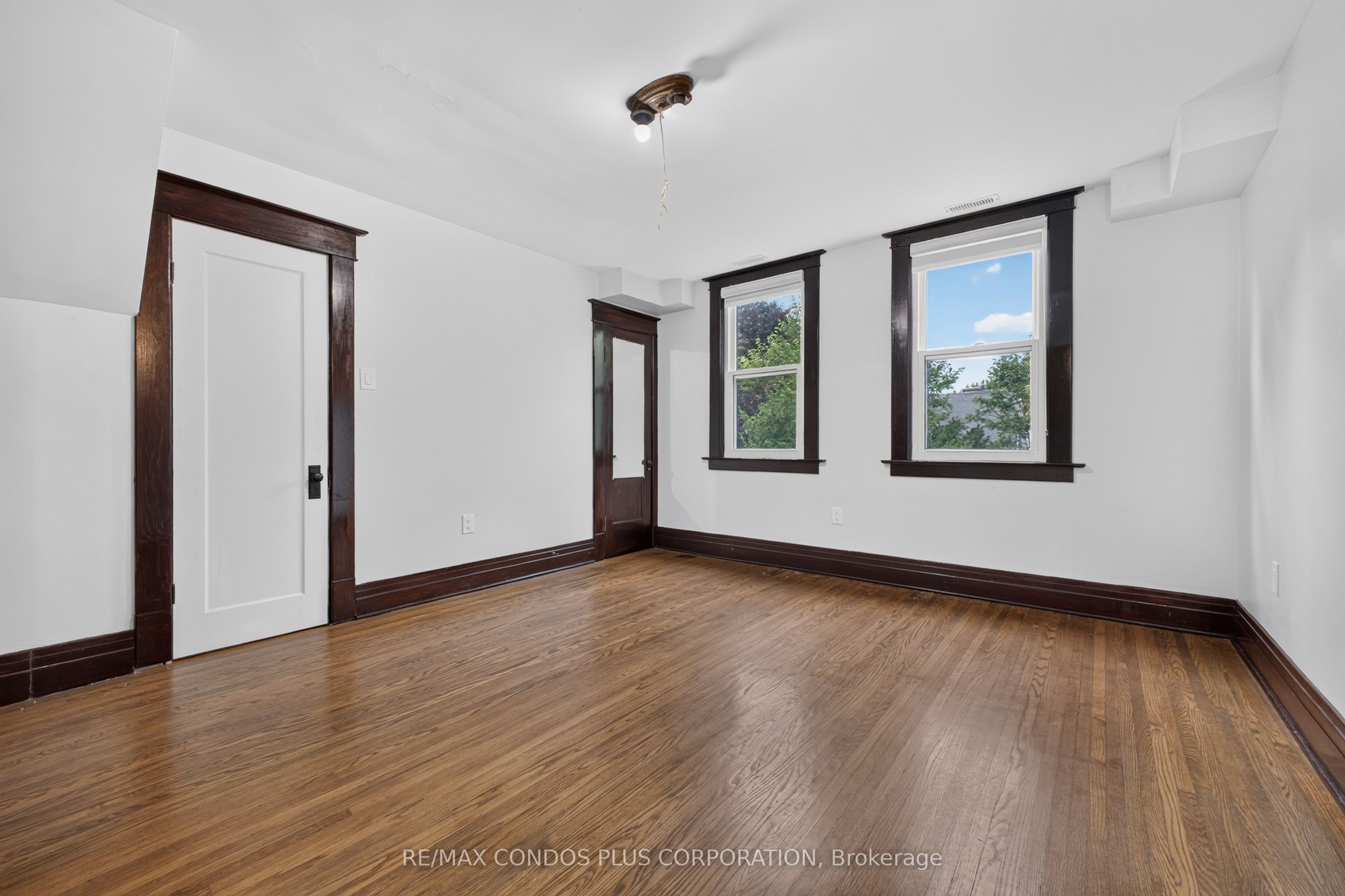 5983 Corwin Avenue Property Photo 30