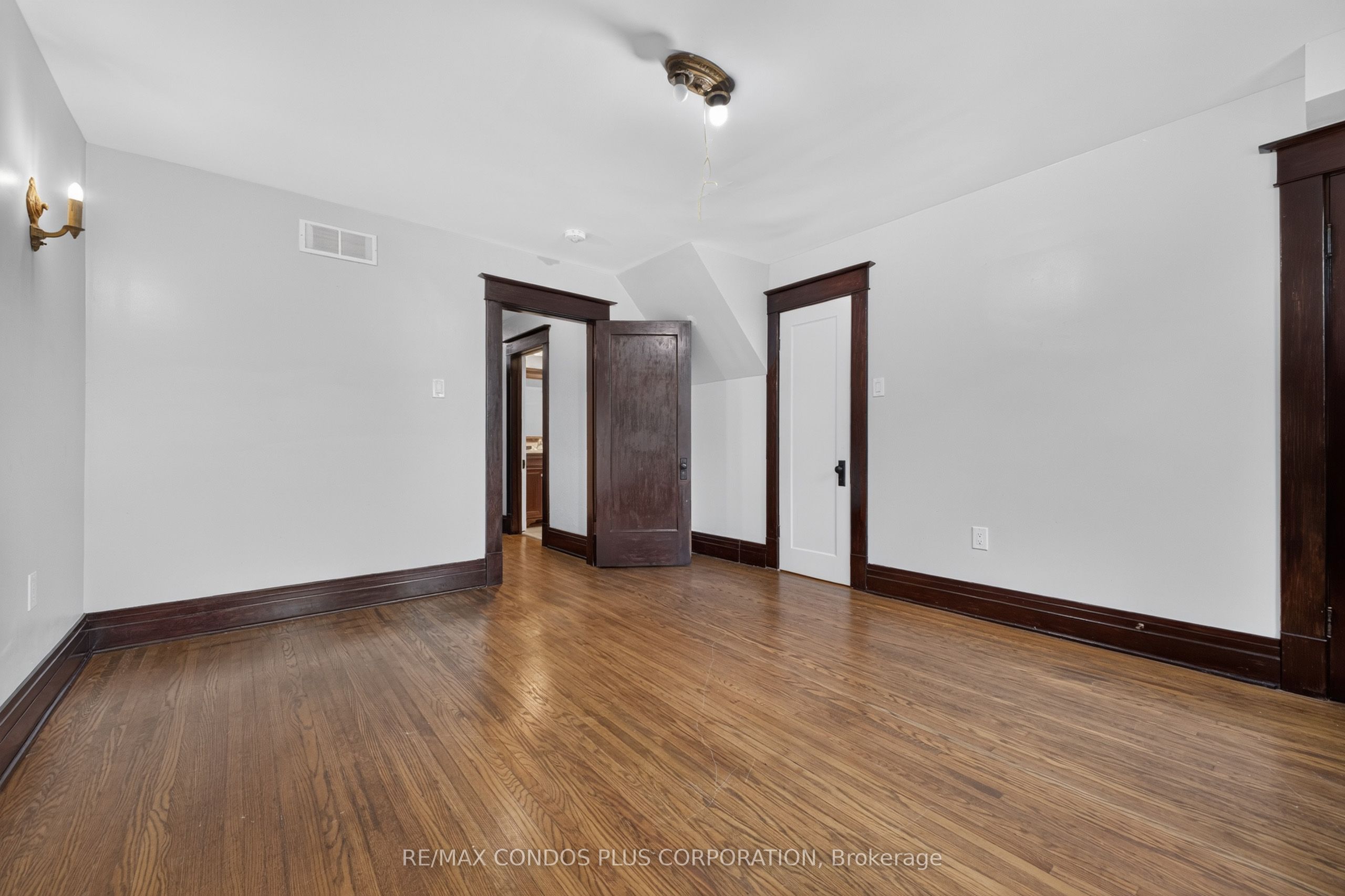 5983 Corwin Avenue Property Photo 31