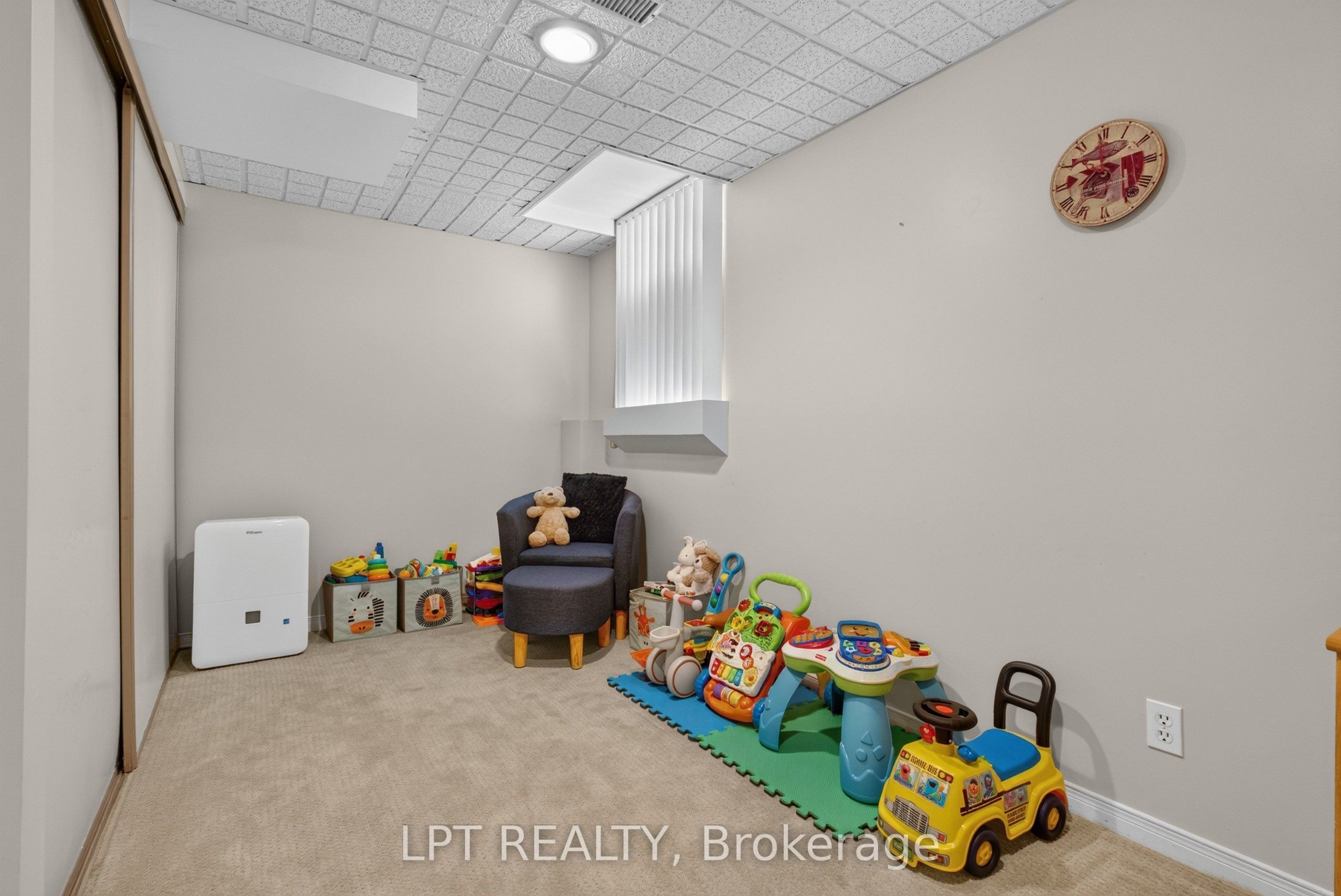 56 Victor Street Property Photo 33