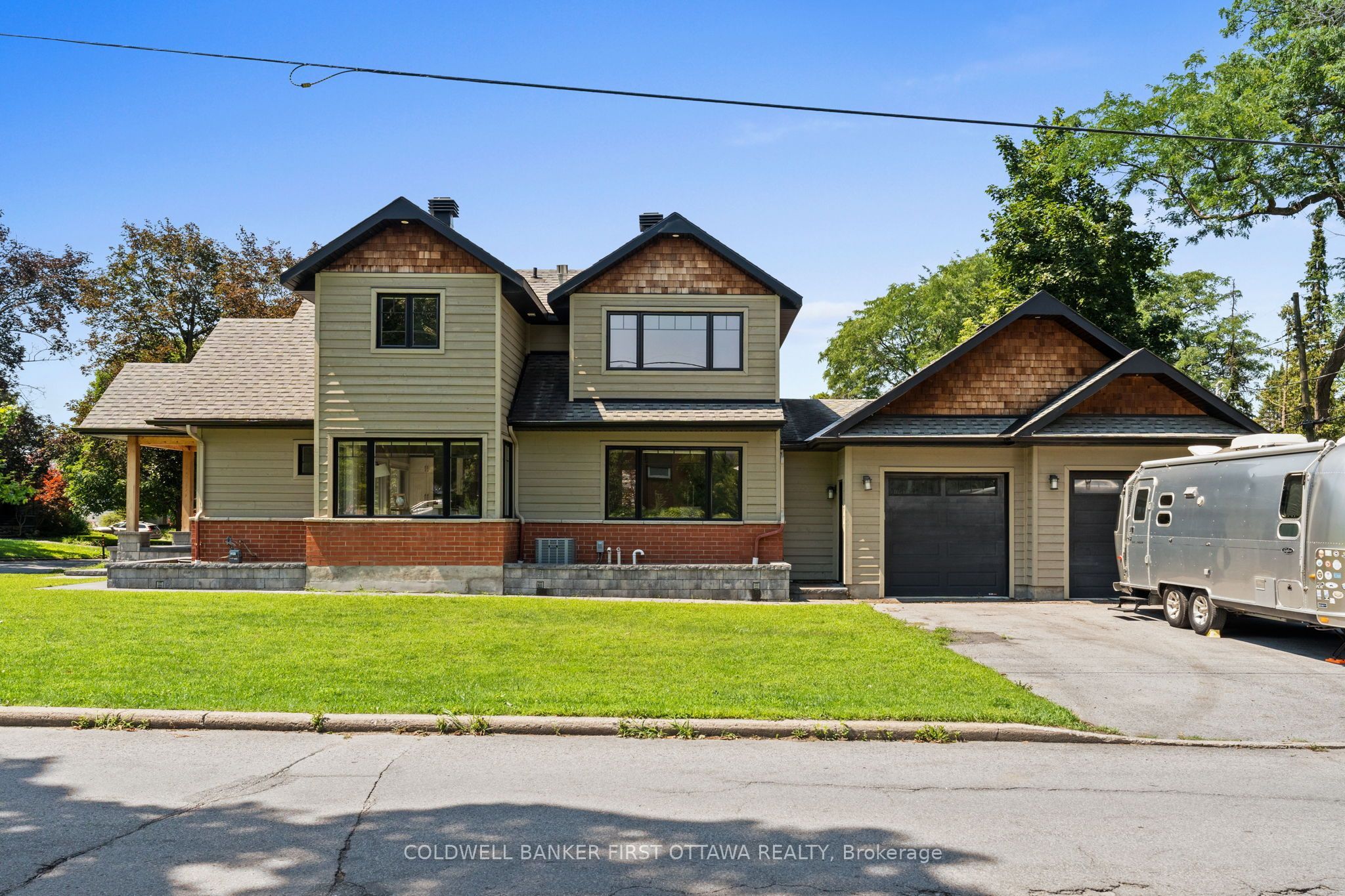 199 Mountbatten Avenue Property Photo 3