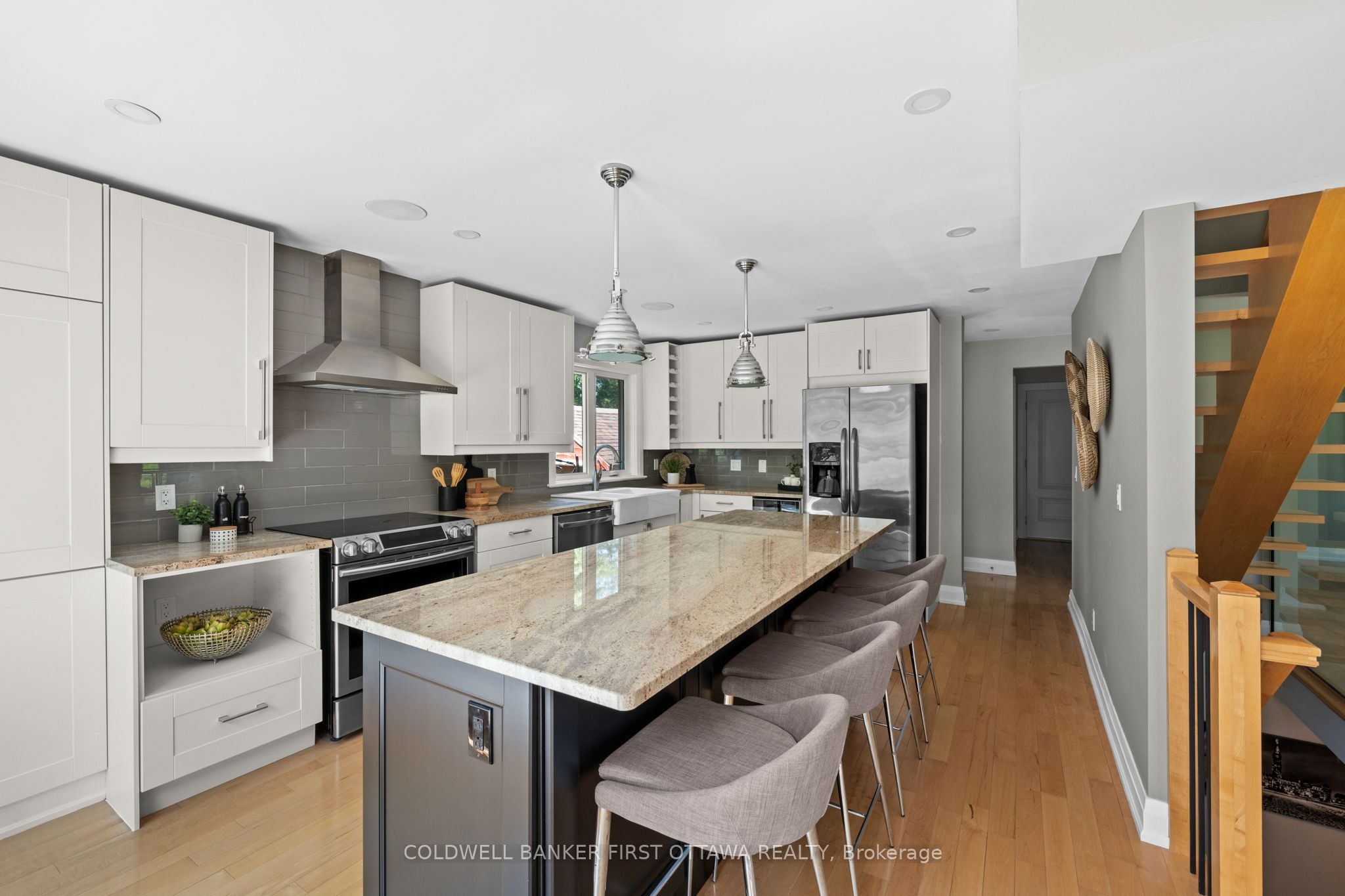 199 Mountbatten Avenue Property Photo 13