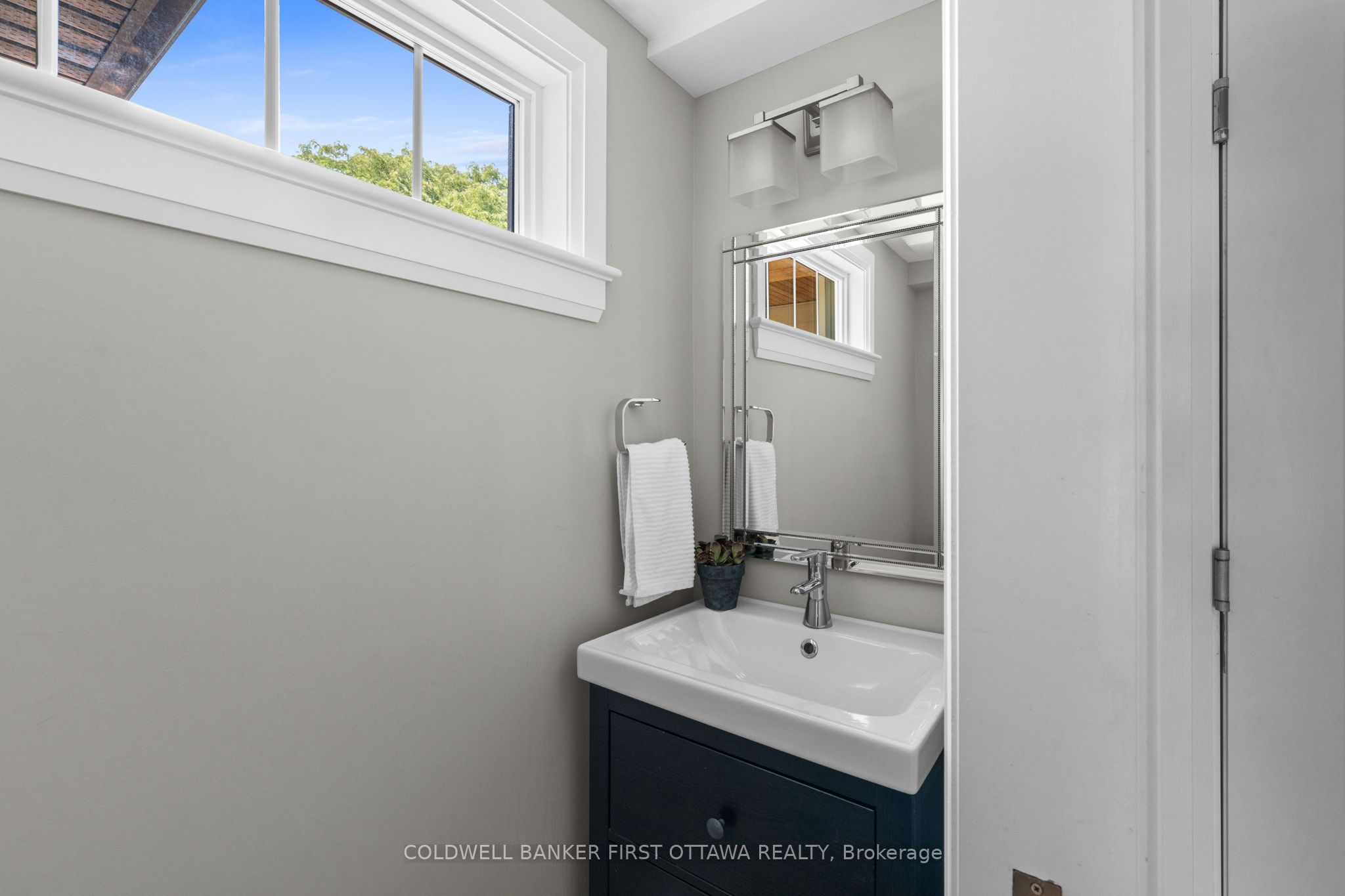 199 Mountbatten Avenue Property Photo 26