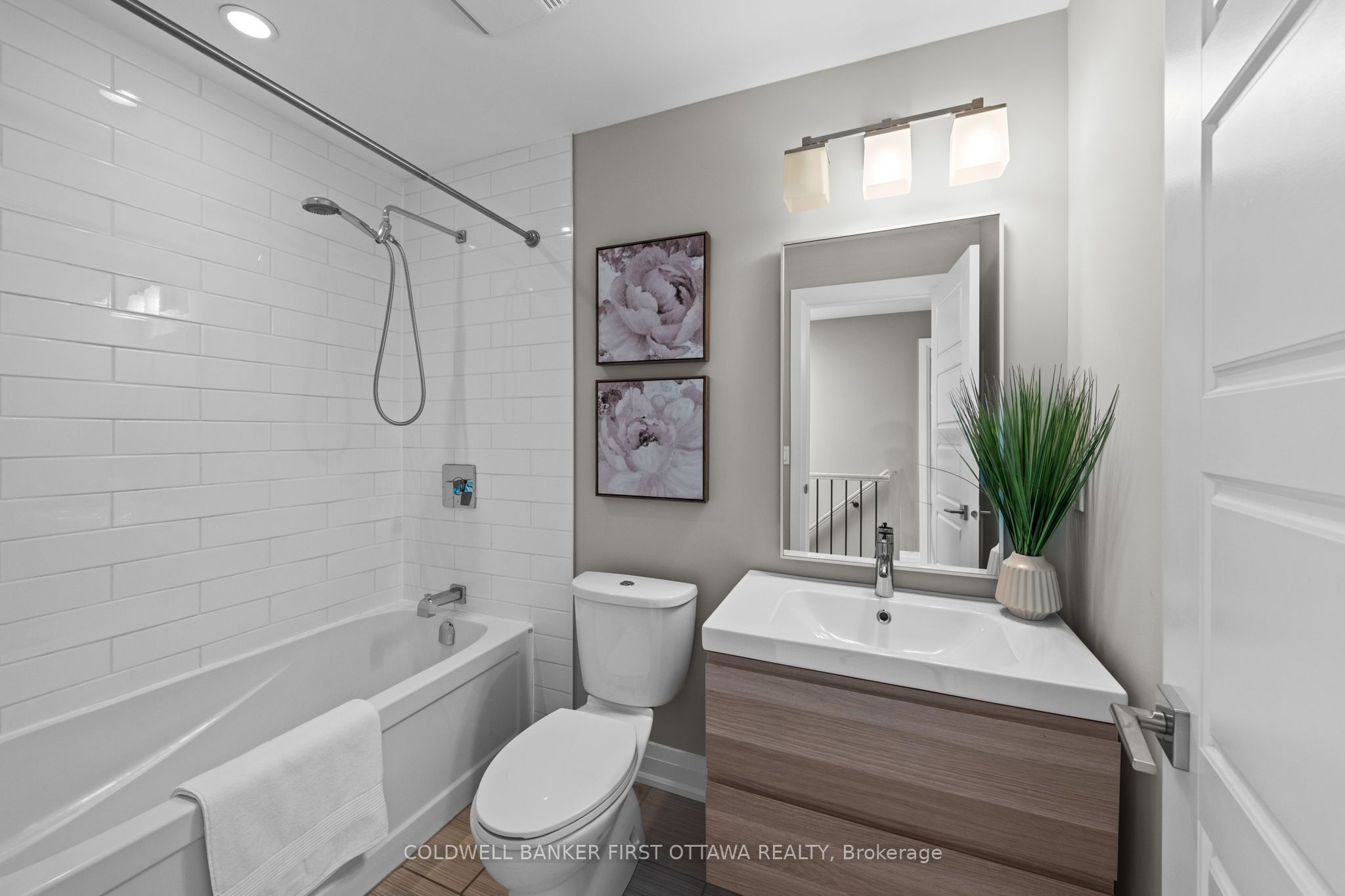 199 Mountbatten Avenue Property Photo 40