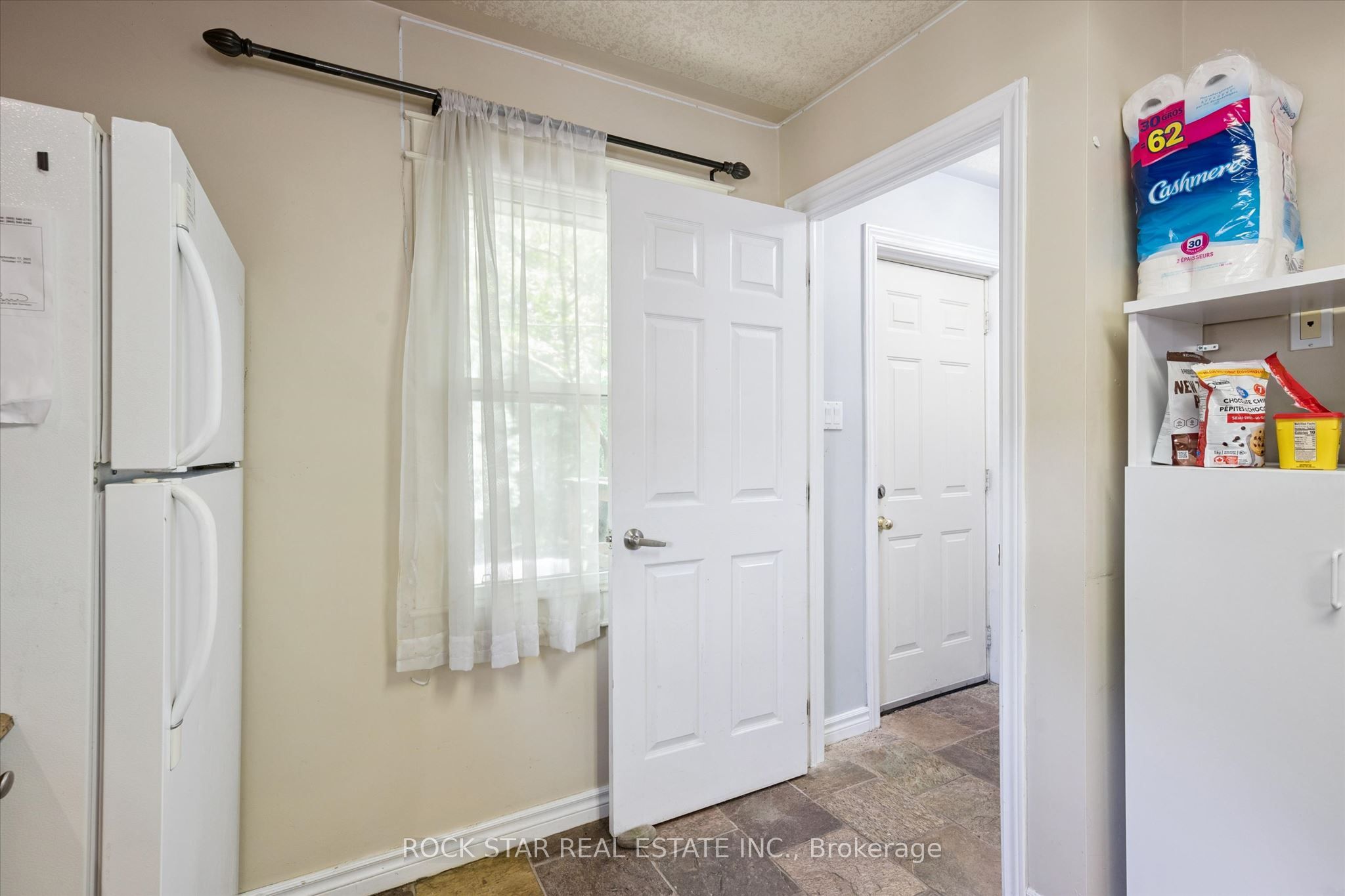 16 Beaucourt Place Property Photo 8