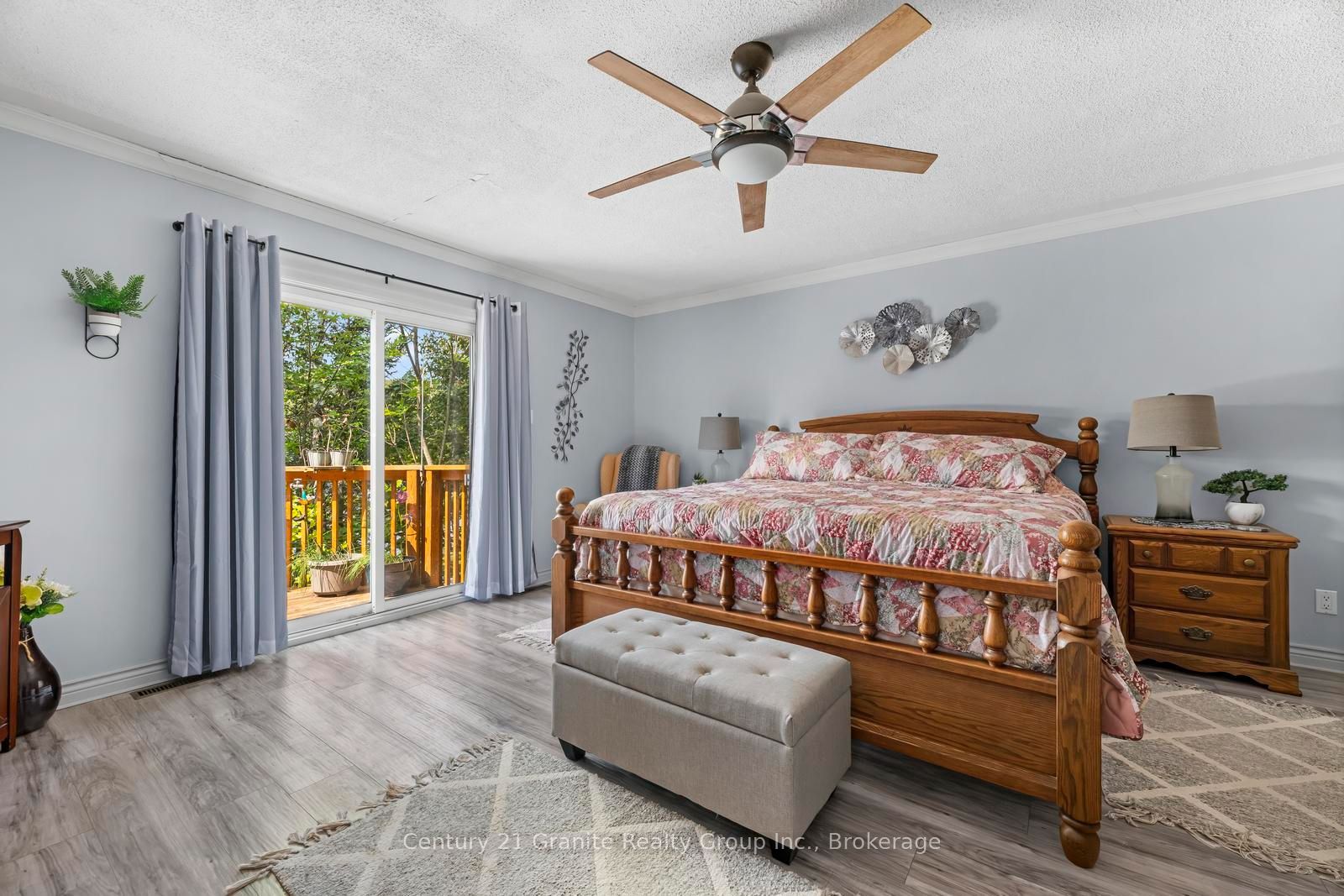 64 Bentley Place Property Photo 29