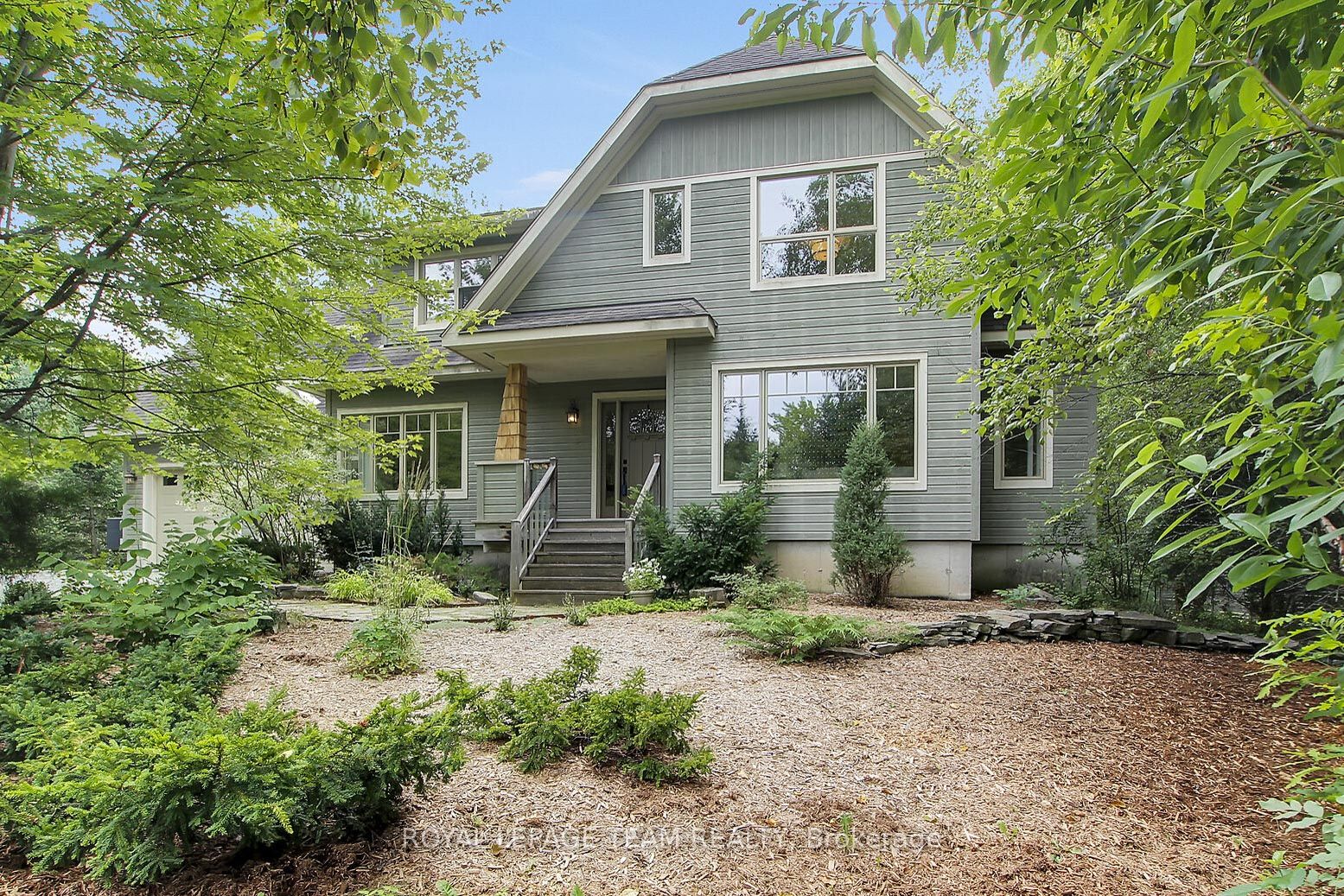 1724 Century Road E Property Photo 1