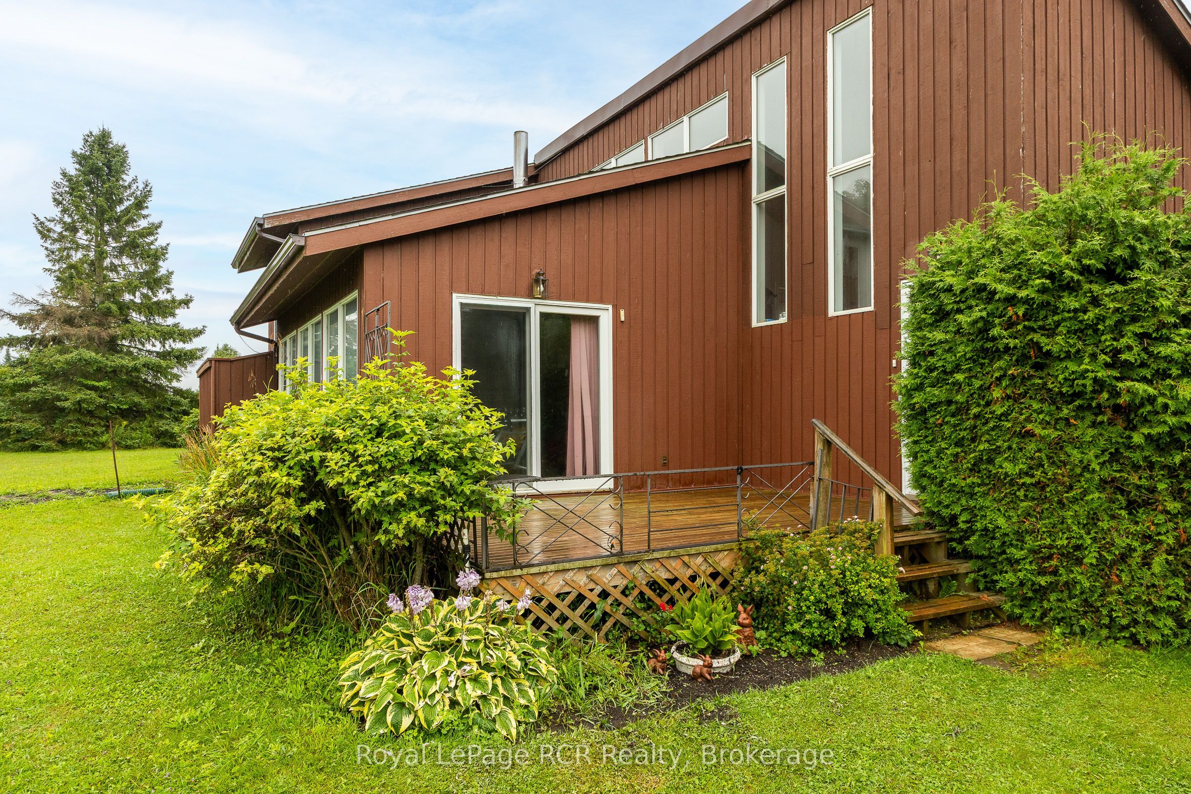 613154 Sideroad 50 Property Photo 5