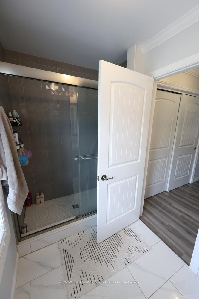 639 8th Line S Property Photo 25