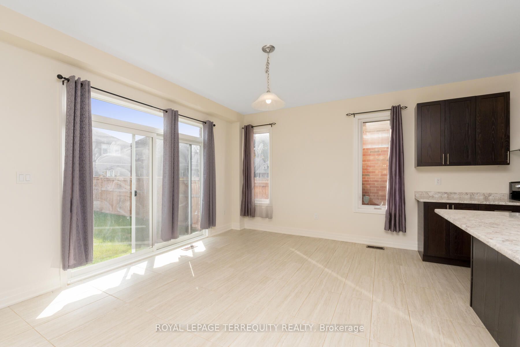 4516 Eclipse Way Property Photo 13