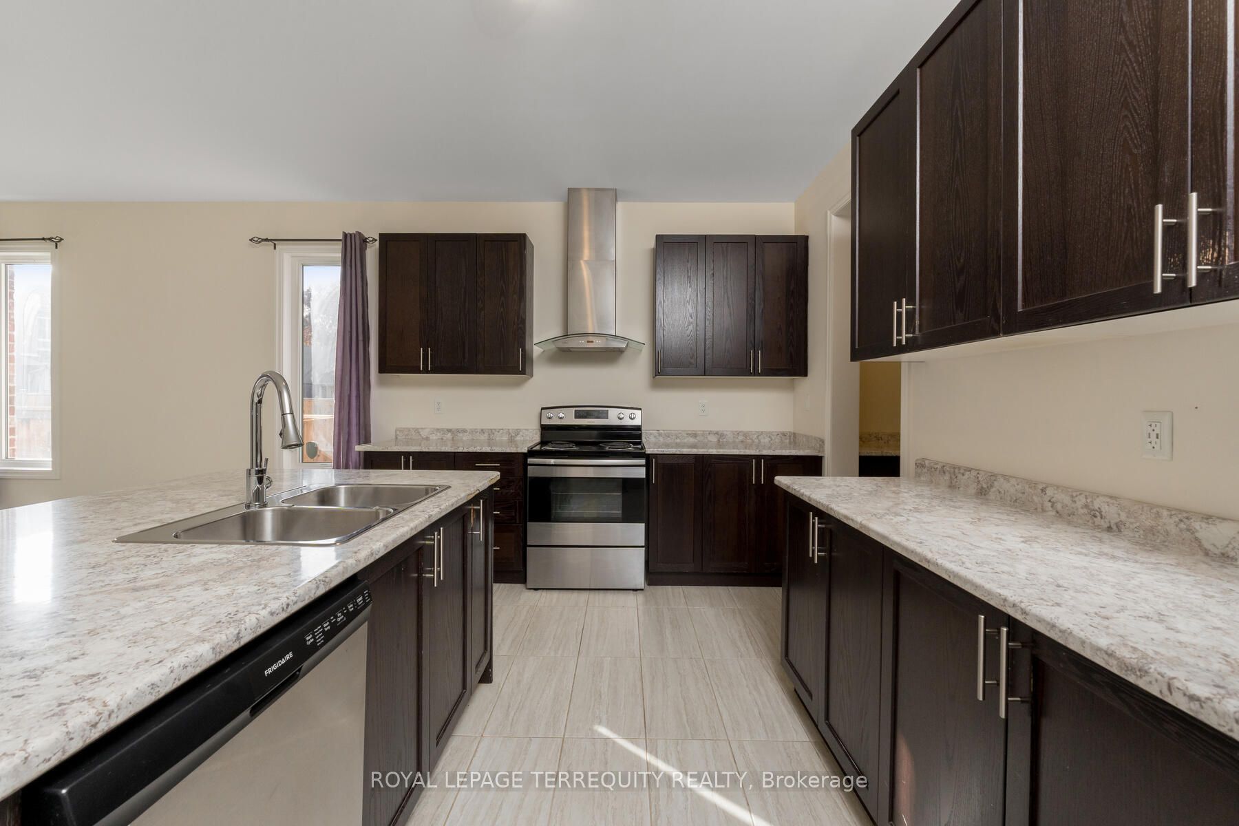 4516 Eclipse Way Property Photo 15