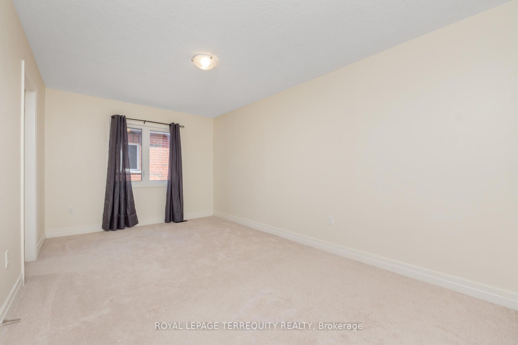 4516 Eclipse Way Property Photo 30