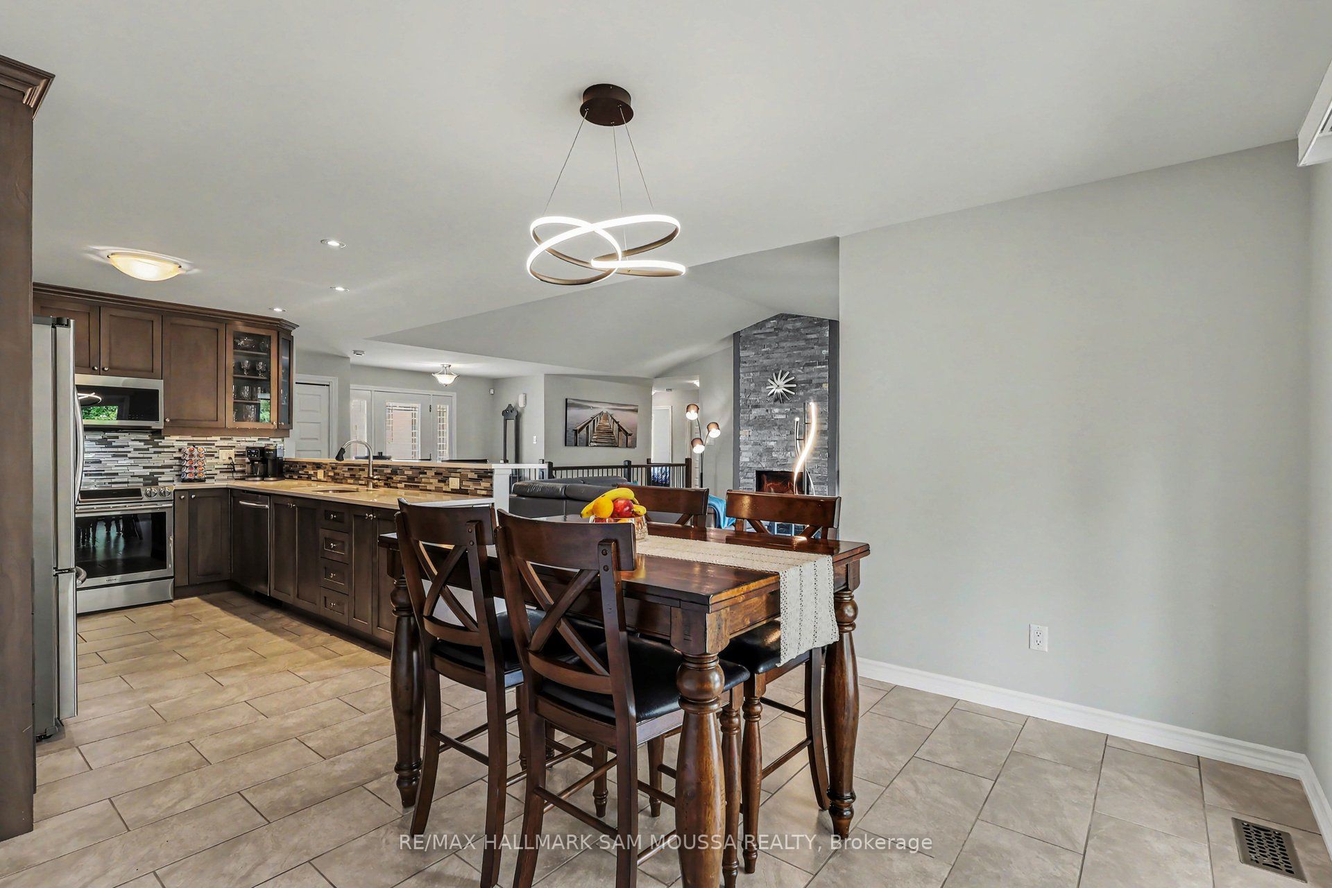 105 Danika Street Property Photo 11