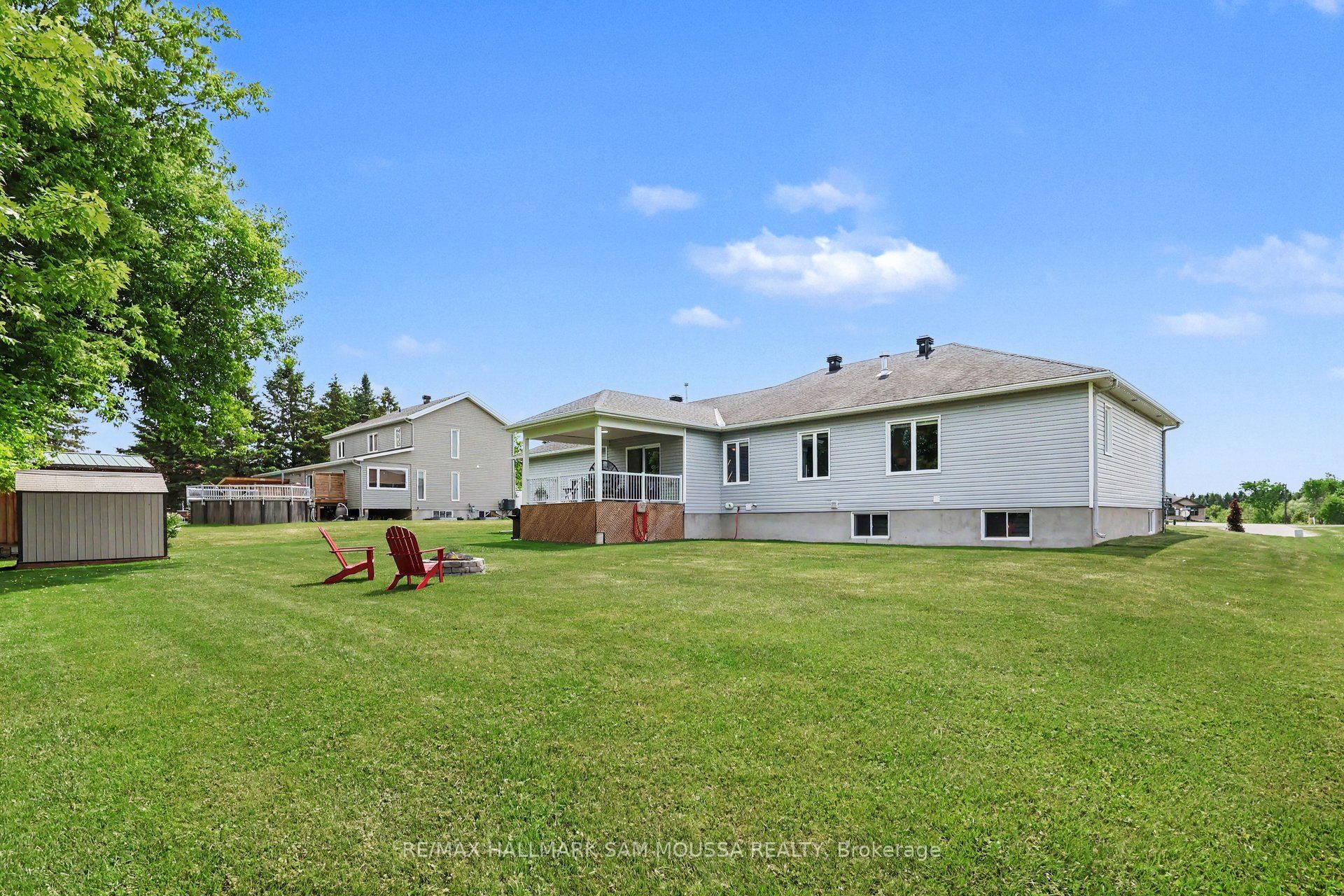 105 Danika Street Property Photo 43