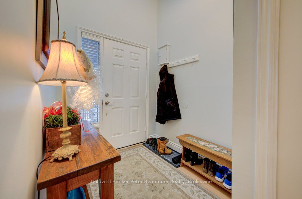 874 Arlington Street 16 Property Photo 5