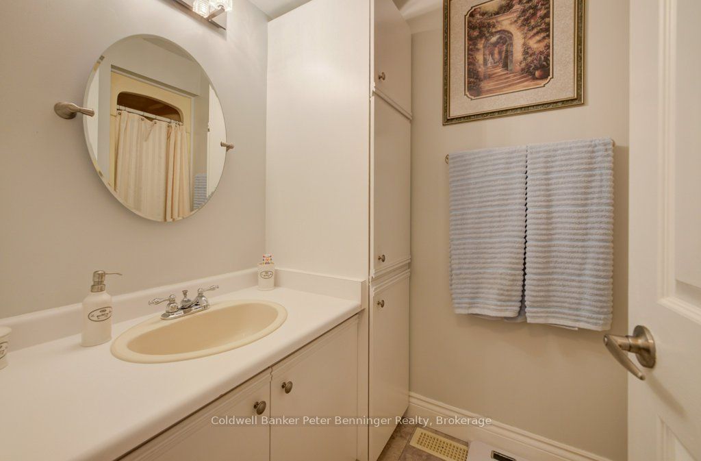 874 Arlington Street 16 Property Photo 8