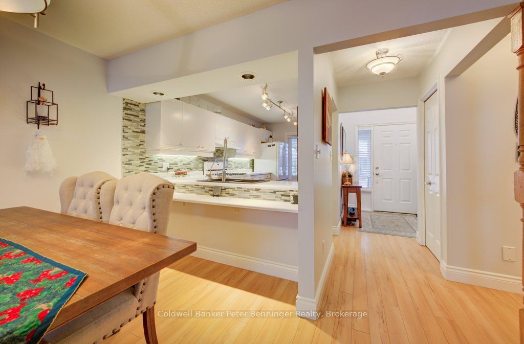 874 Arlington Street 16 Property Photo 17
