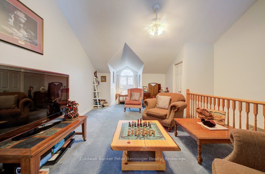 874 Arlington Street 16 Property Photo 25