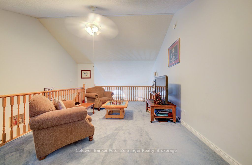 874 Arlington Street 16 Property Photo 27