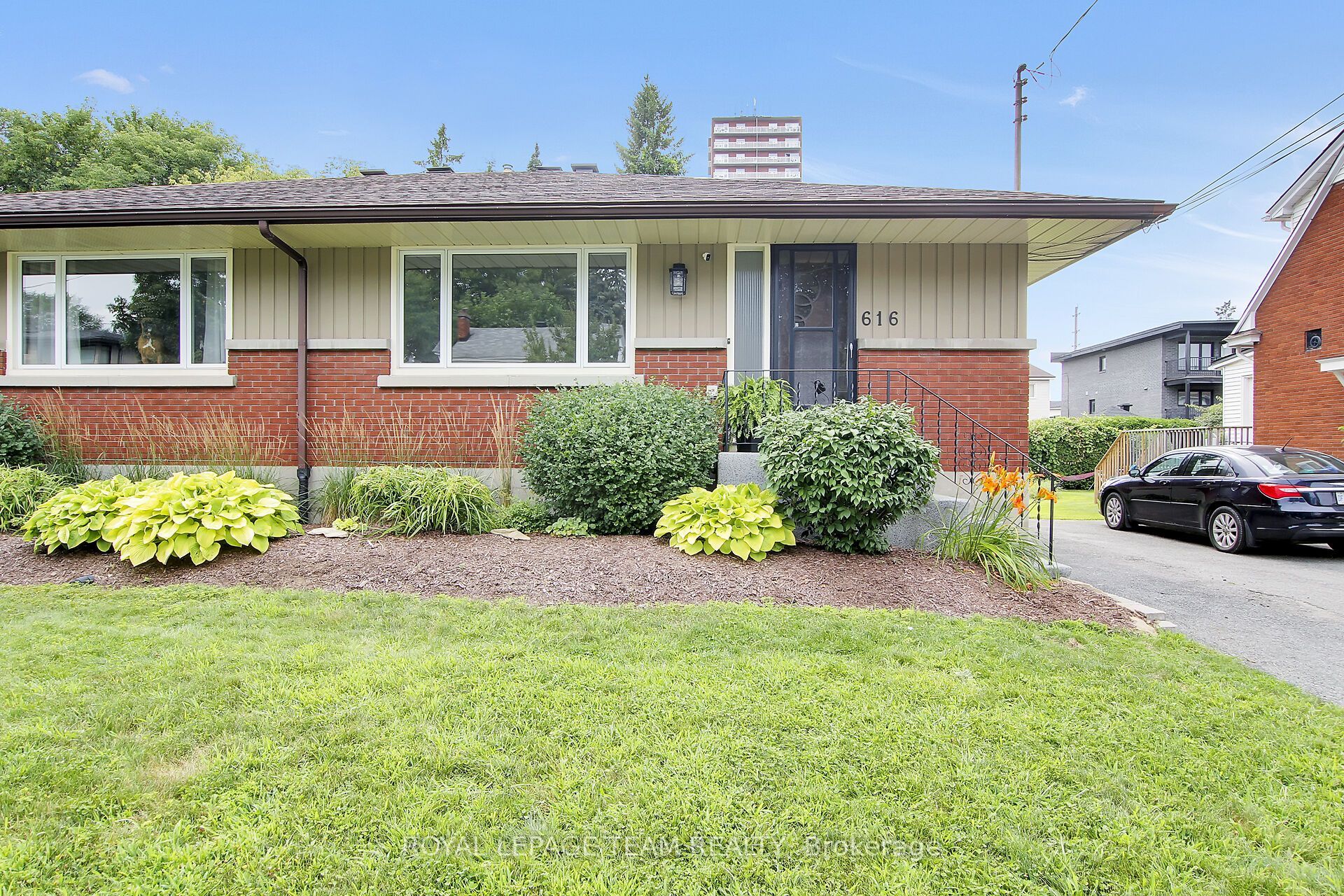 616 Westview Avenue Property Photo 1