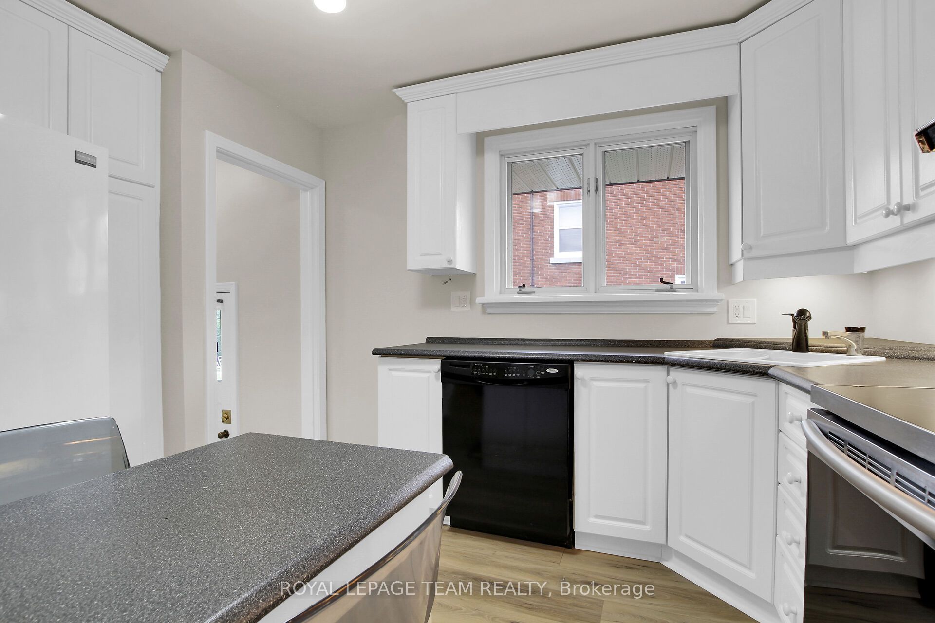 616 Westview Avenue Property Photo 20