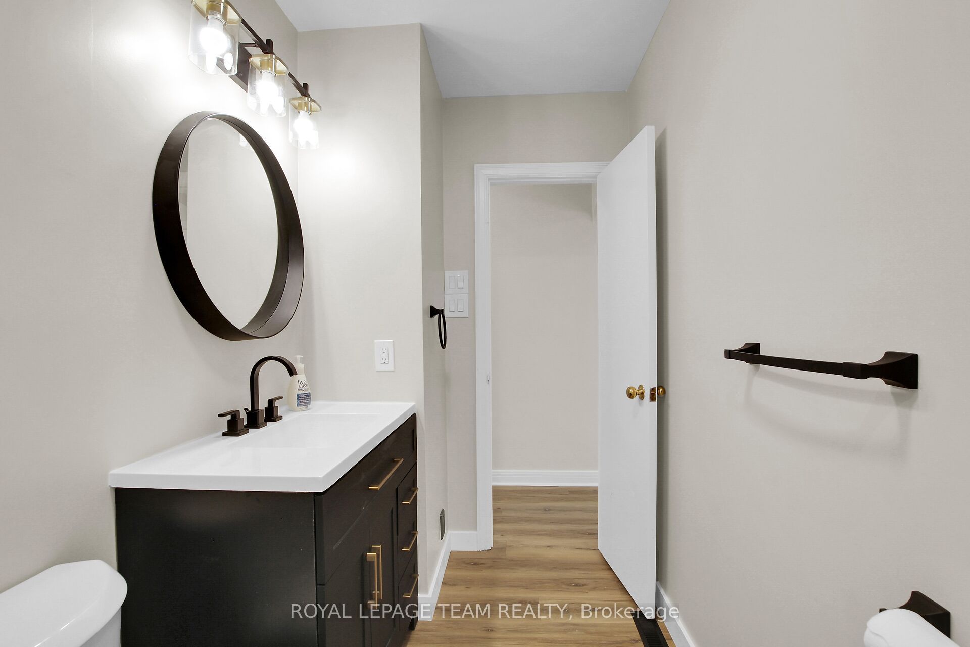 616 Westview Avenue Property Photo 24