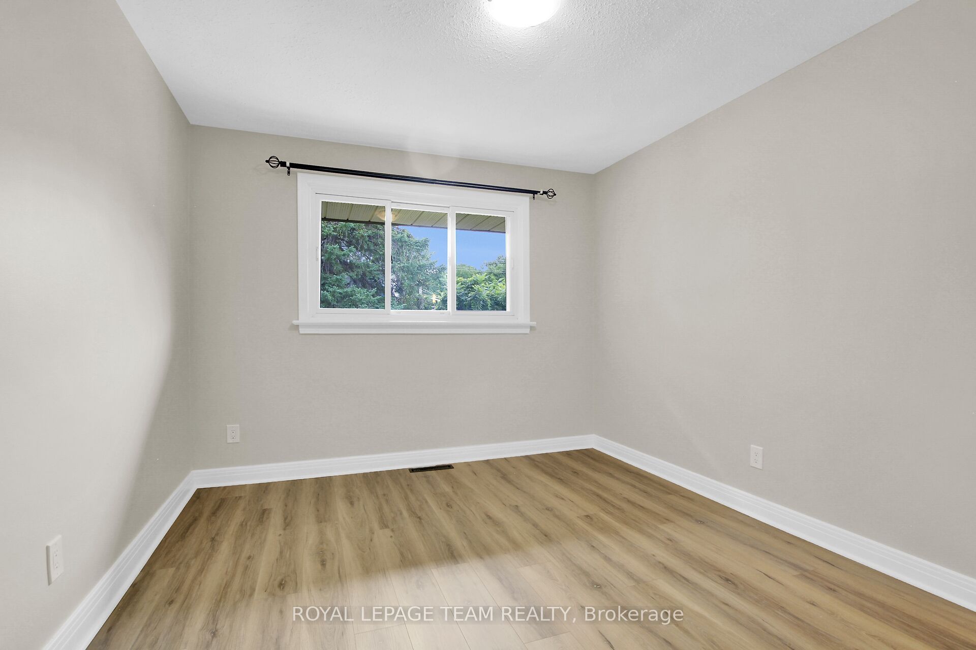 616 Westview Avenue Property Photo 31