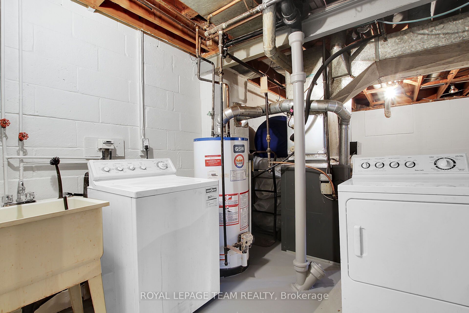 616 Westview Avenue Property Photo 39