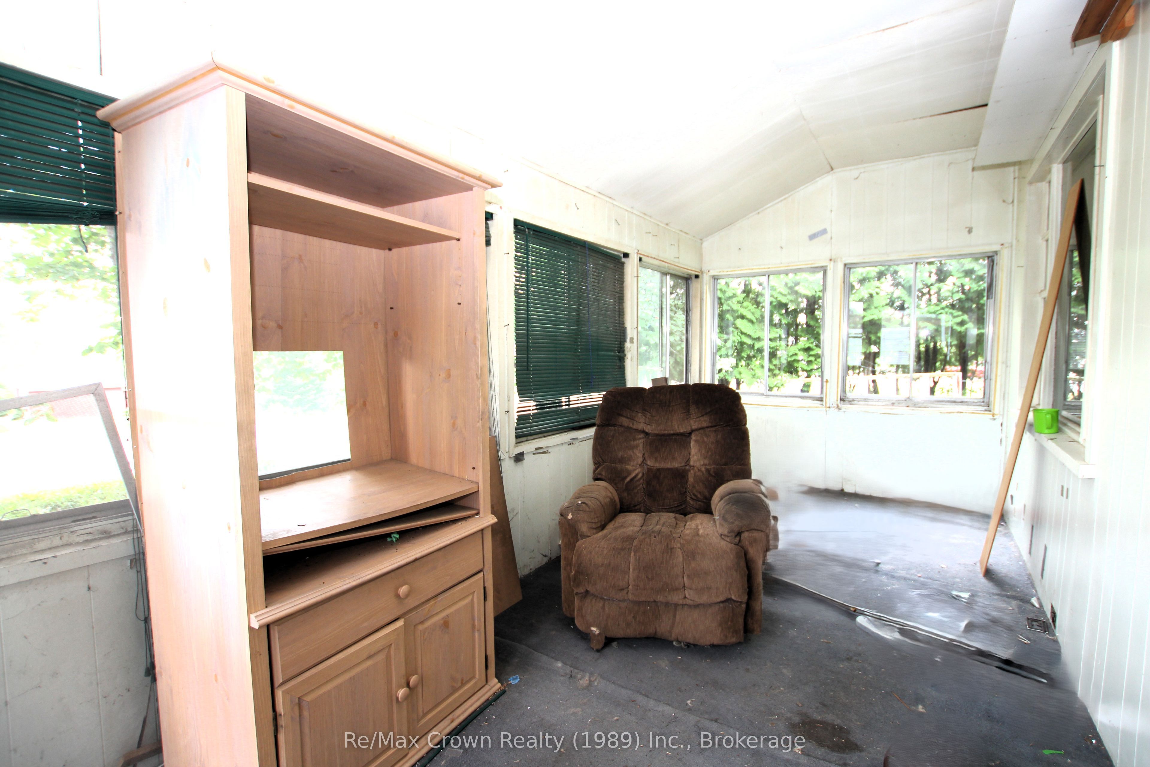 6958 534 Highway Property Photo 8