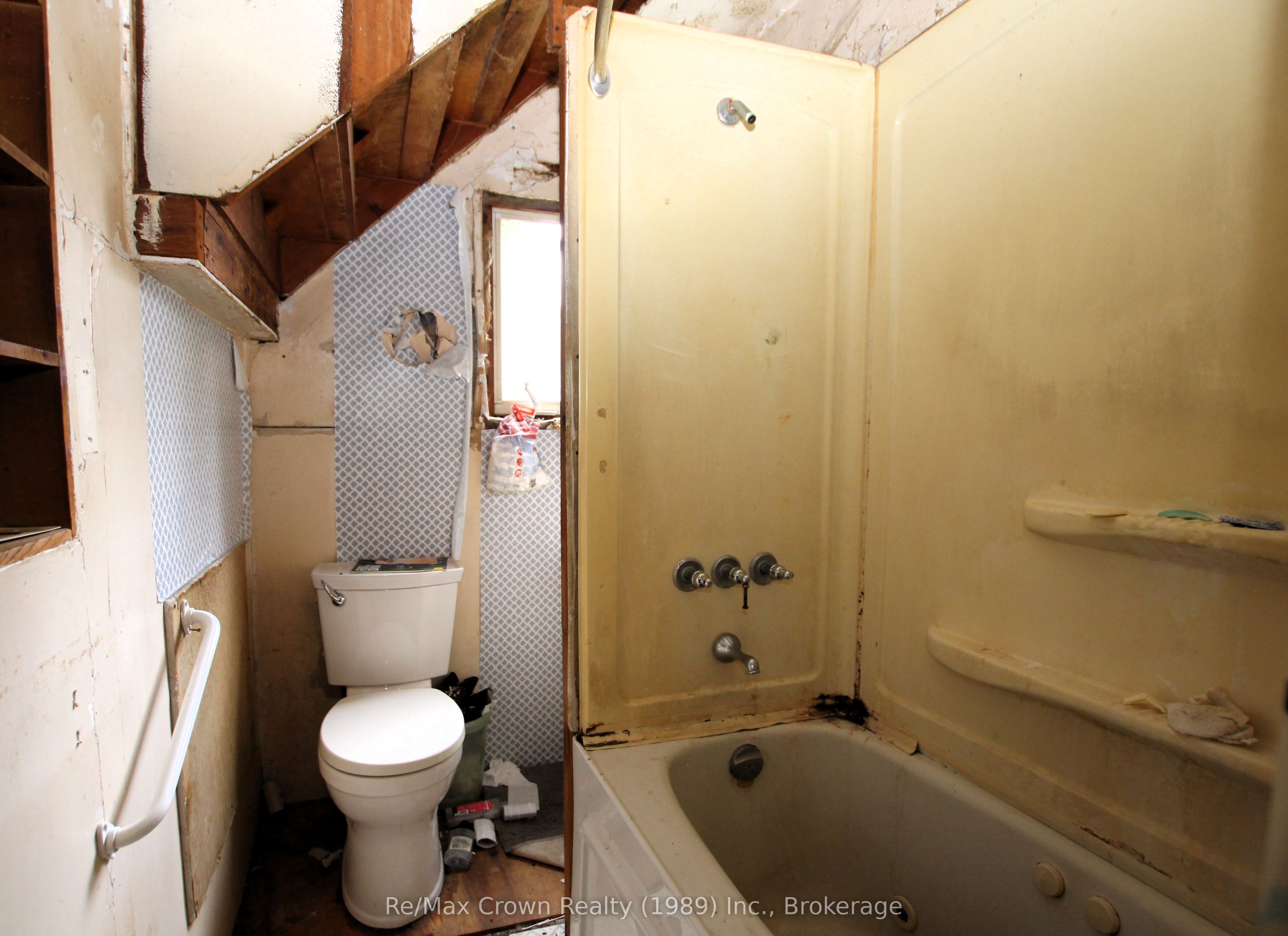 6958 534 Highway Property Photo 9