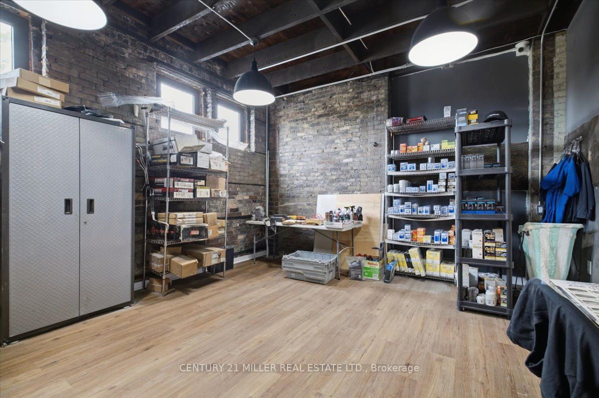 11 Wadsworth Street Property Photo 15