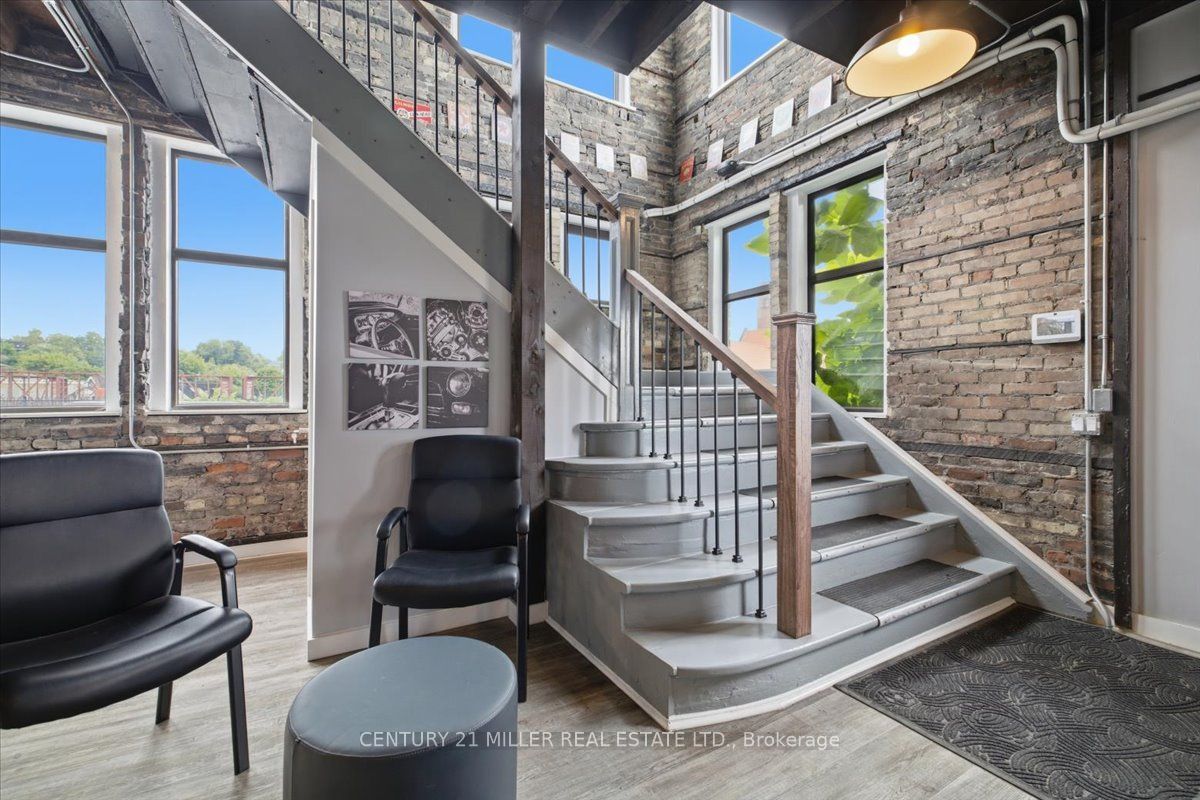 11 Wadsworth Street Property Photo 23