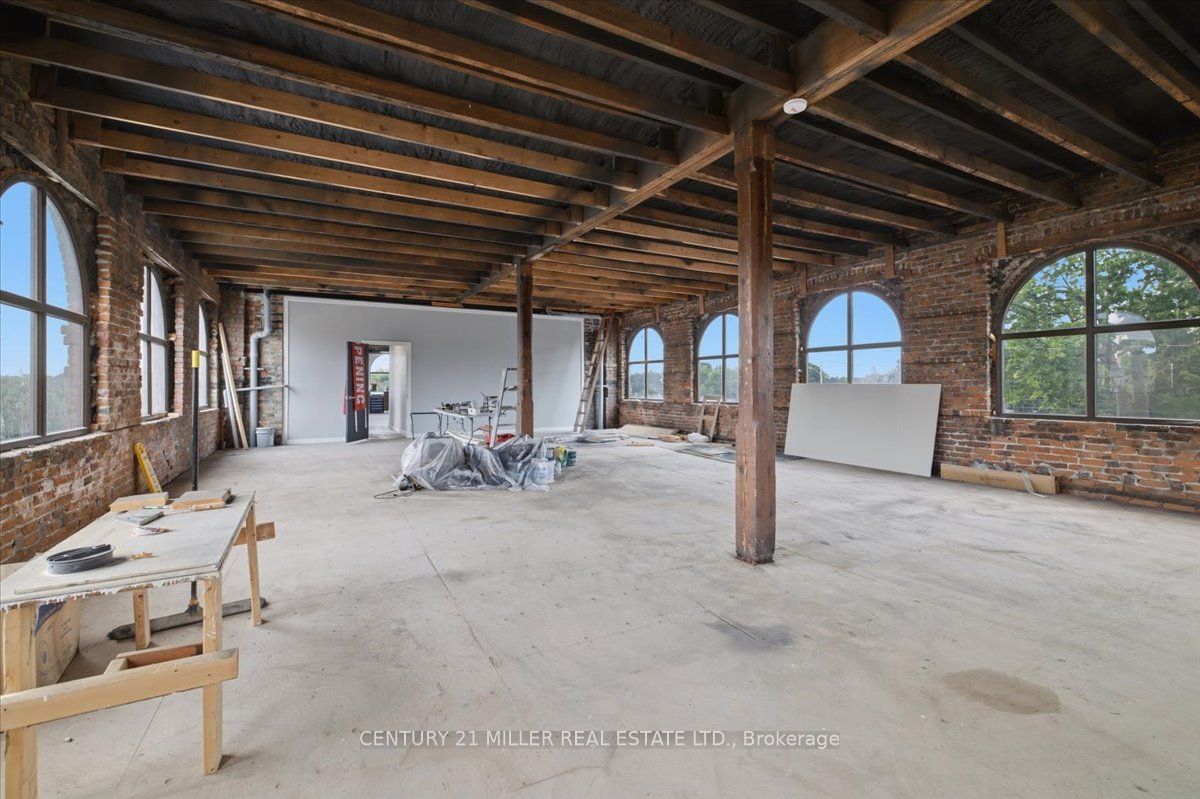 11 Wadsworth Street Property Photo 31