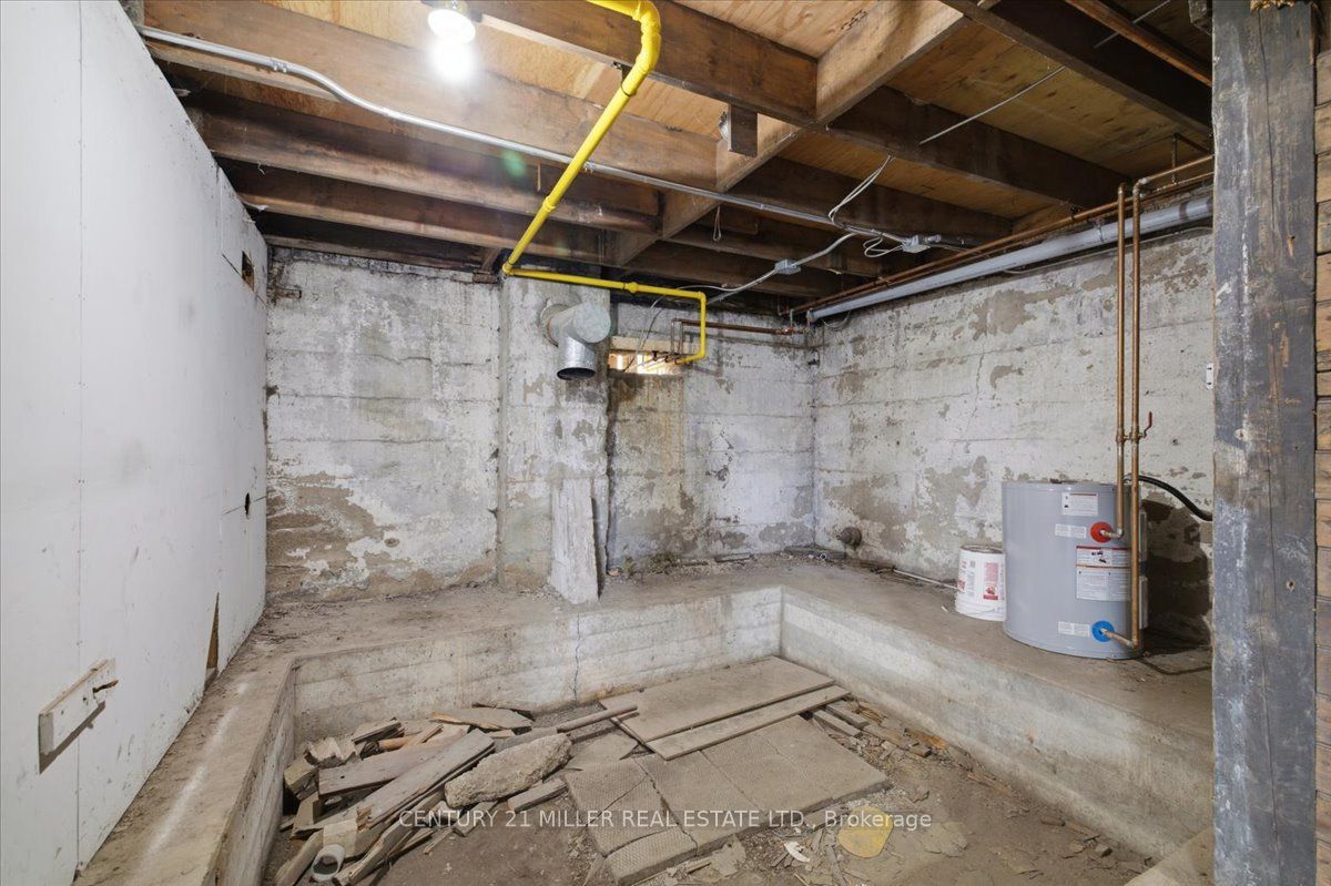 11 Wadsworth Street Property Photo 36