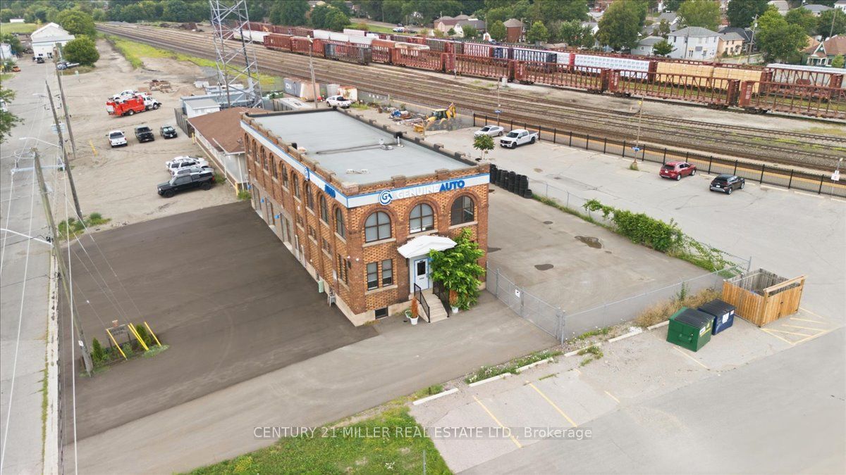 11 Wadsworth Street Property Photo 41