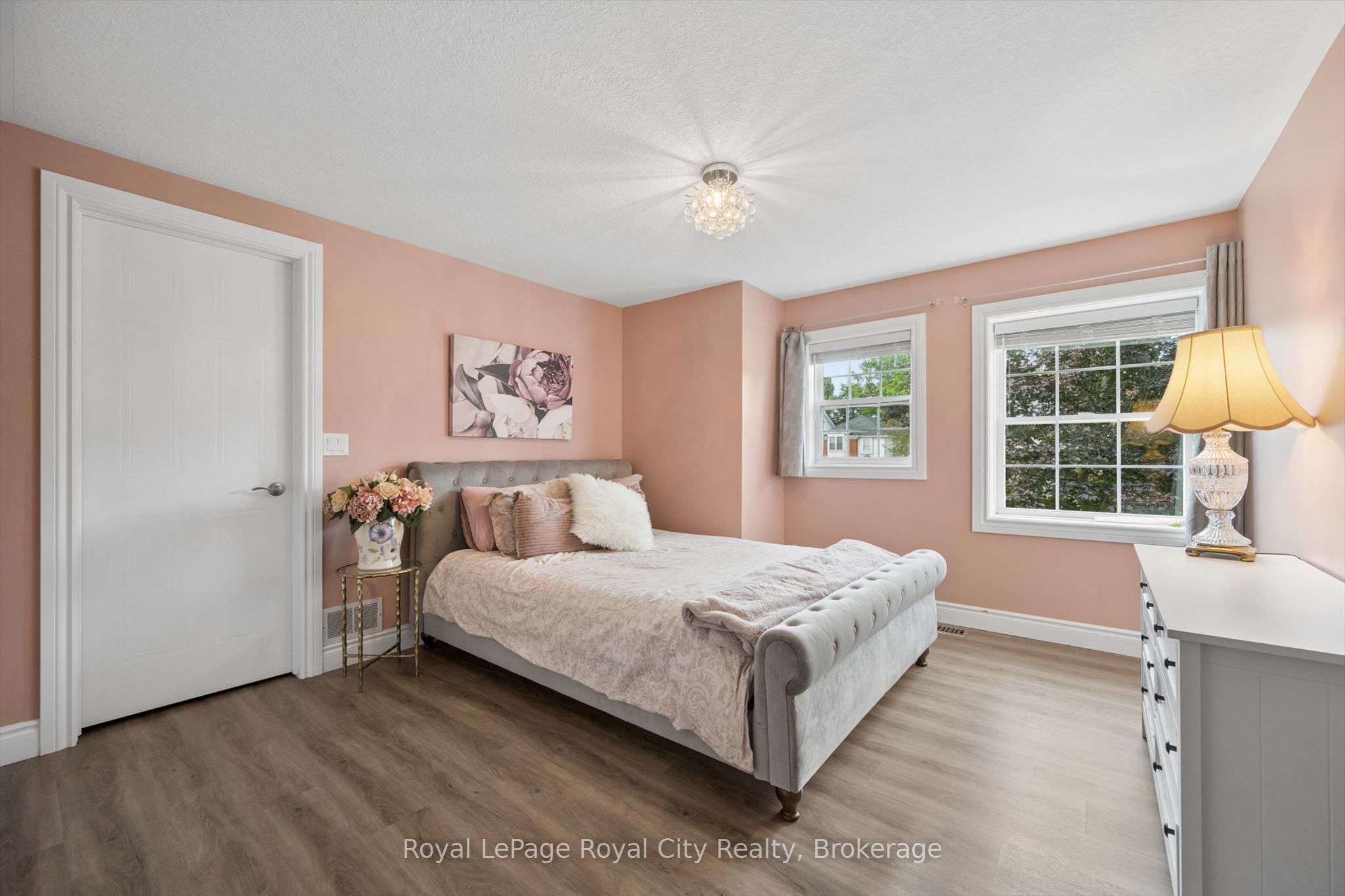 63 Starview Crescent Property Photo 18
