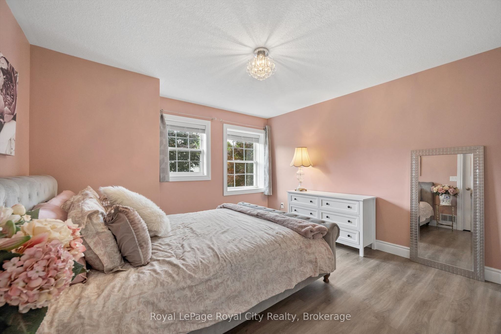 63 Starview Crescent Property Photo 20