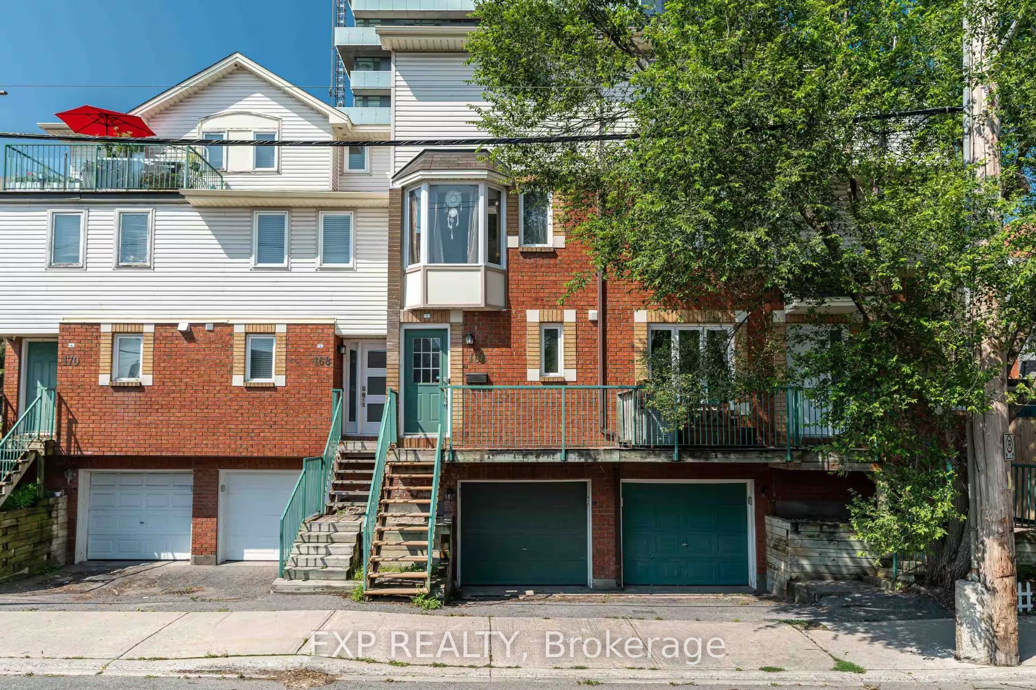 166 Forward Avenue Property Photo 1