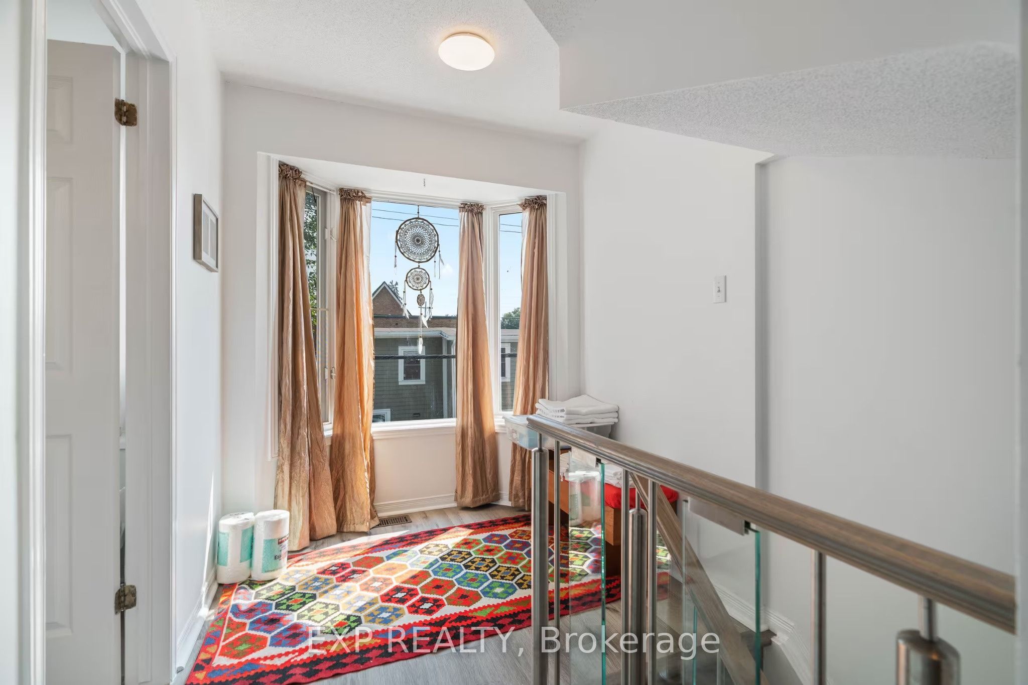 166 Forward Avenue Property Photo 16