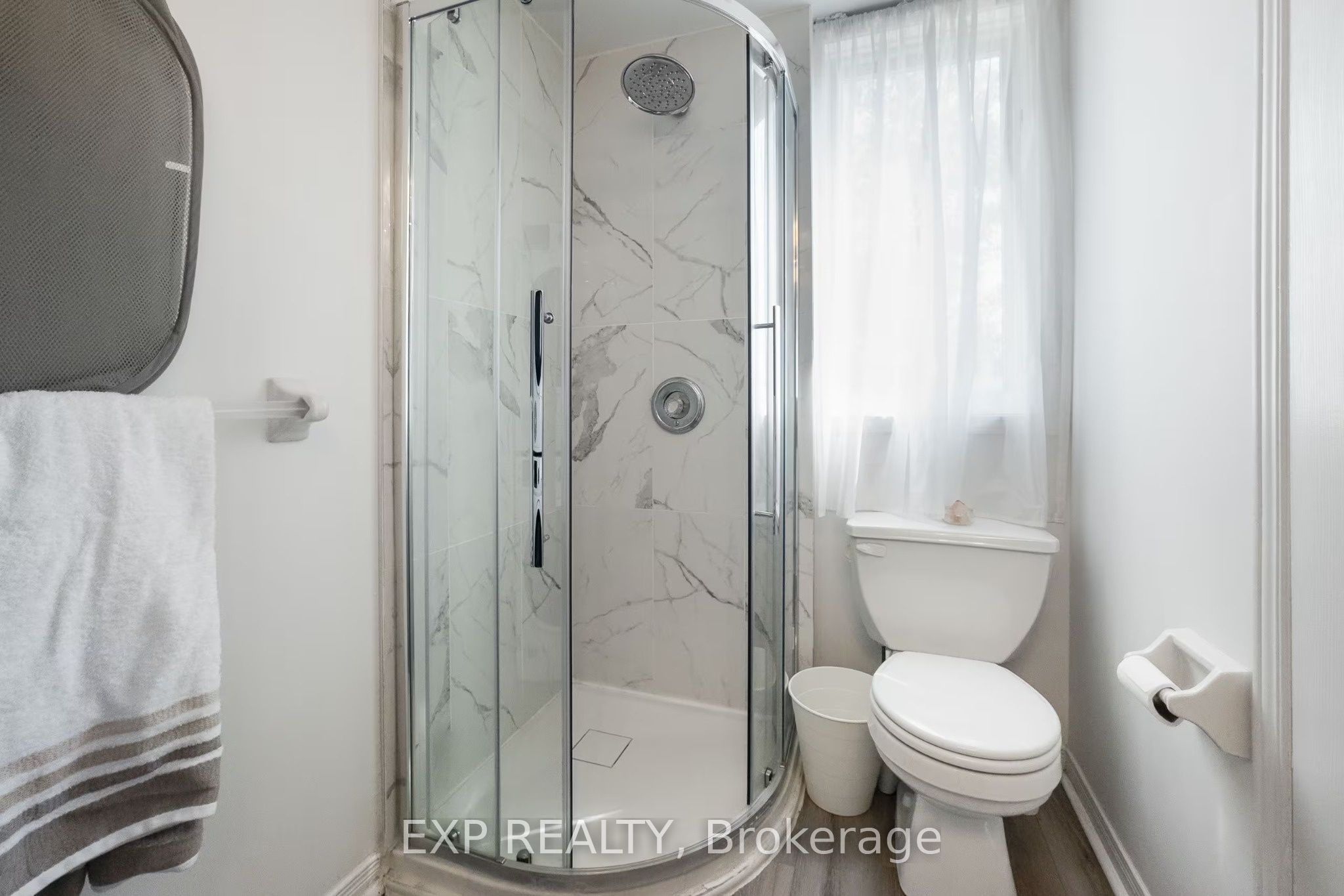 166 Forward Avenue Property Photo 20