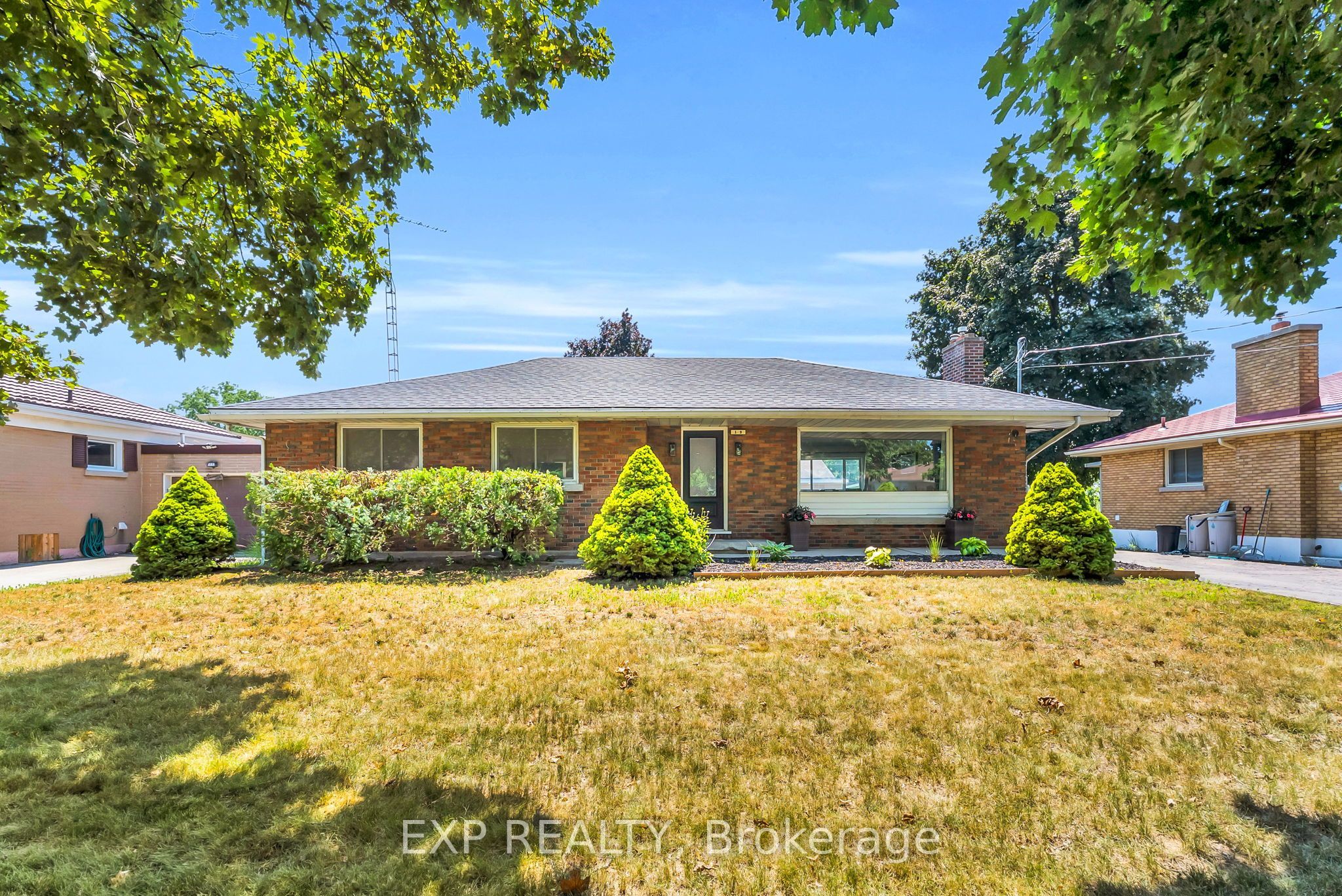 19 Woodman Drive Property Photo 4