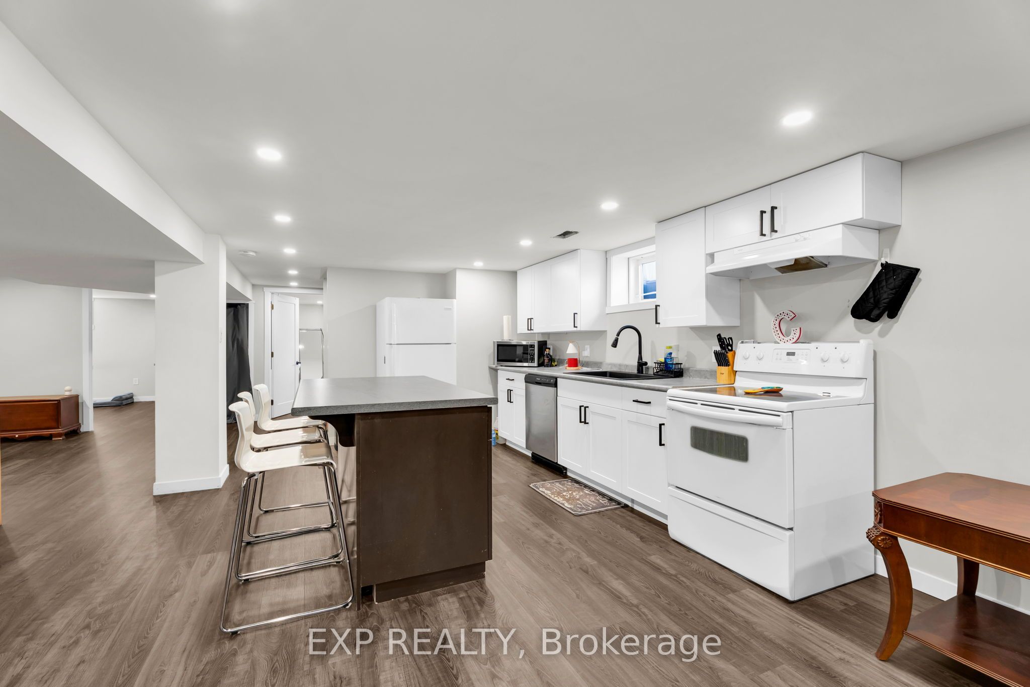 19 Woodman Drive Property Photo 31
