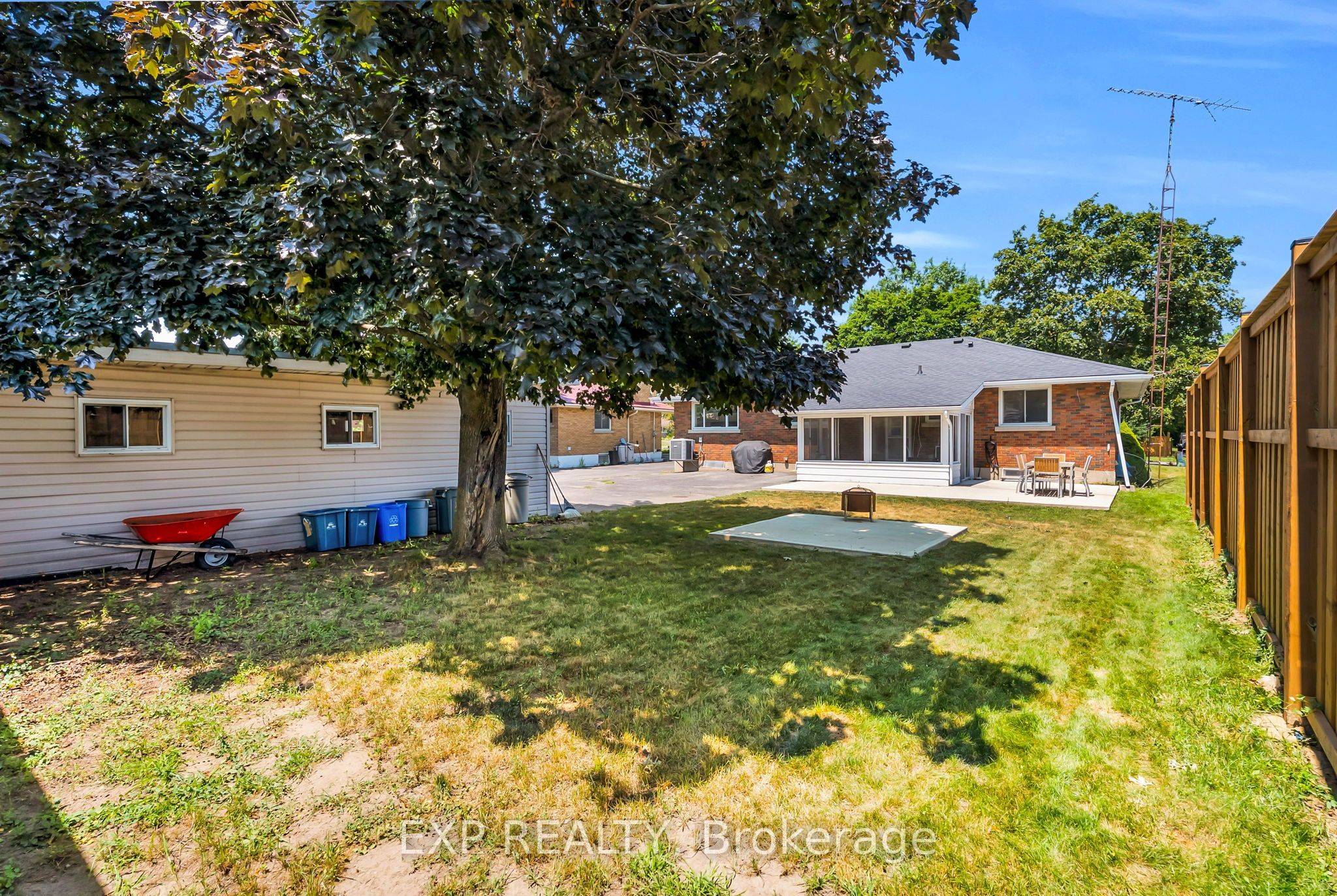 19 Woodman Drive Property Photo 44