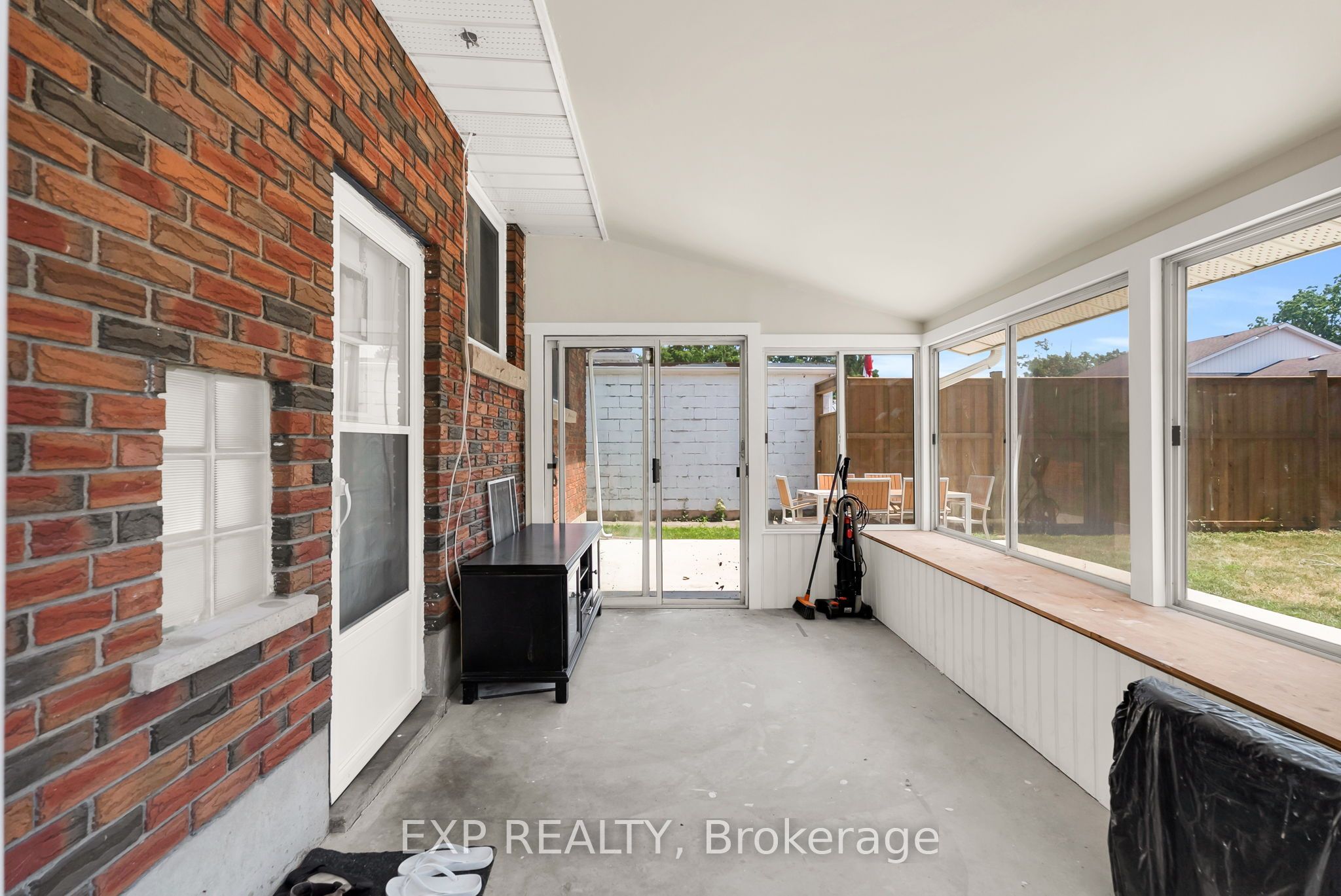 19 Woodman Drive Property Photo 46