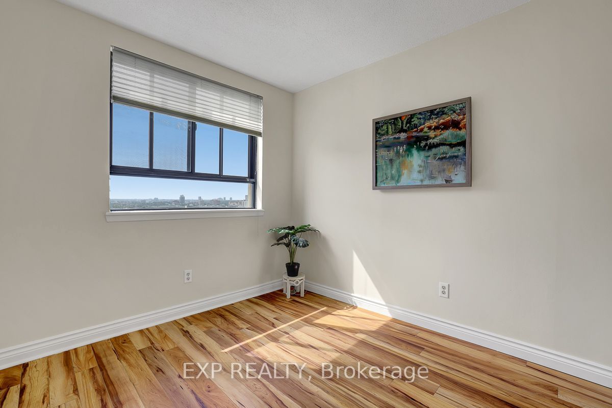 470 Laurier Street W 1706 Property Photo 22
